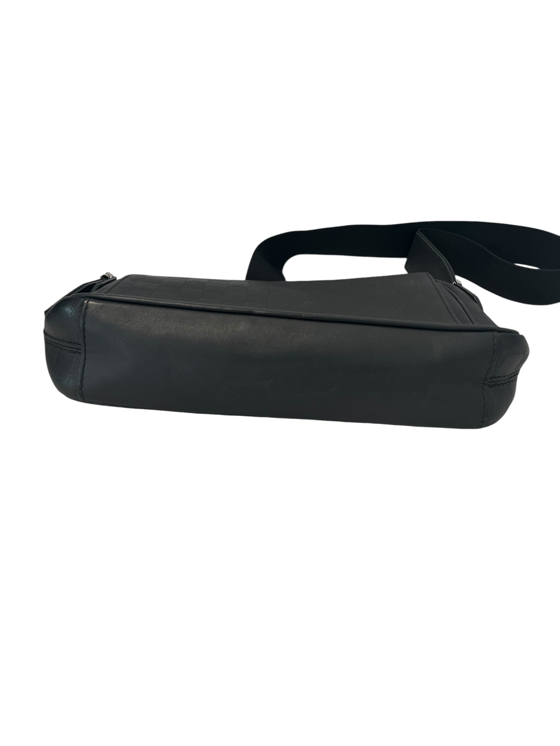 LOUIS VUITTON/Bag/Leather/BLK/MESSENGER BAG view 5