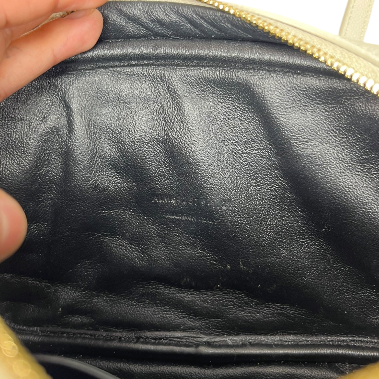 SAINT LAURENT/Cross Body Bag/Leather/WHT/CHEVRON LOU CAMERA view 4
