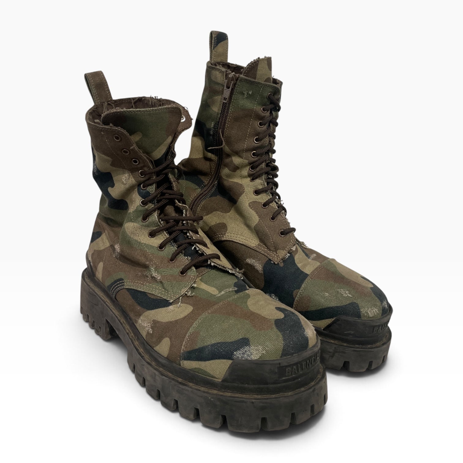 BALENCIAGA/Shoes/US 9/Camouflage/Cotton/GRN/CAMO STRIKER BOOT view 1