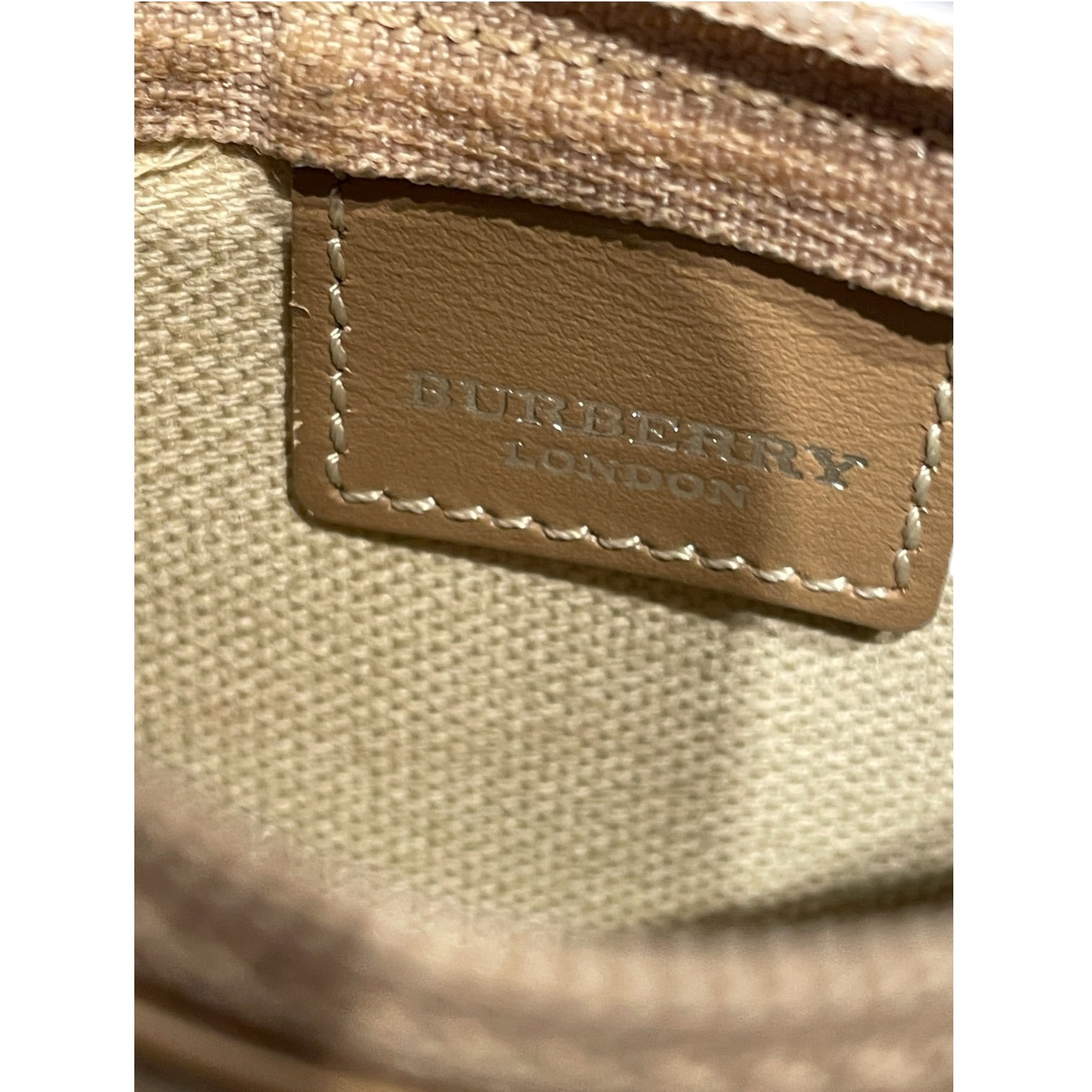 BURBERRY LONDON/Coin Wallet/Nylon/MLT/L's/Coin Purse Keychain view 3