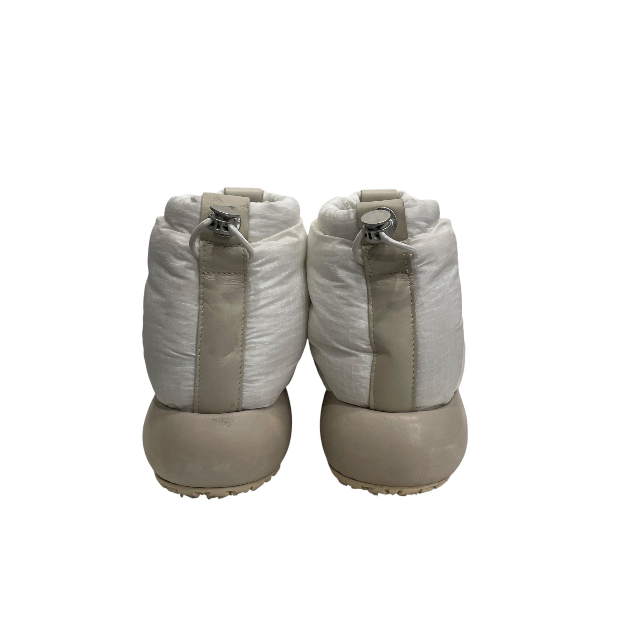 CANADA GOOSE/Trekking Boots/US 8/Nylon/WHT/PUFFER BOOT view 3
