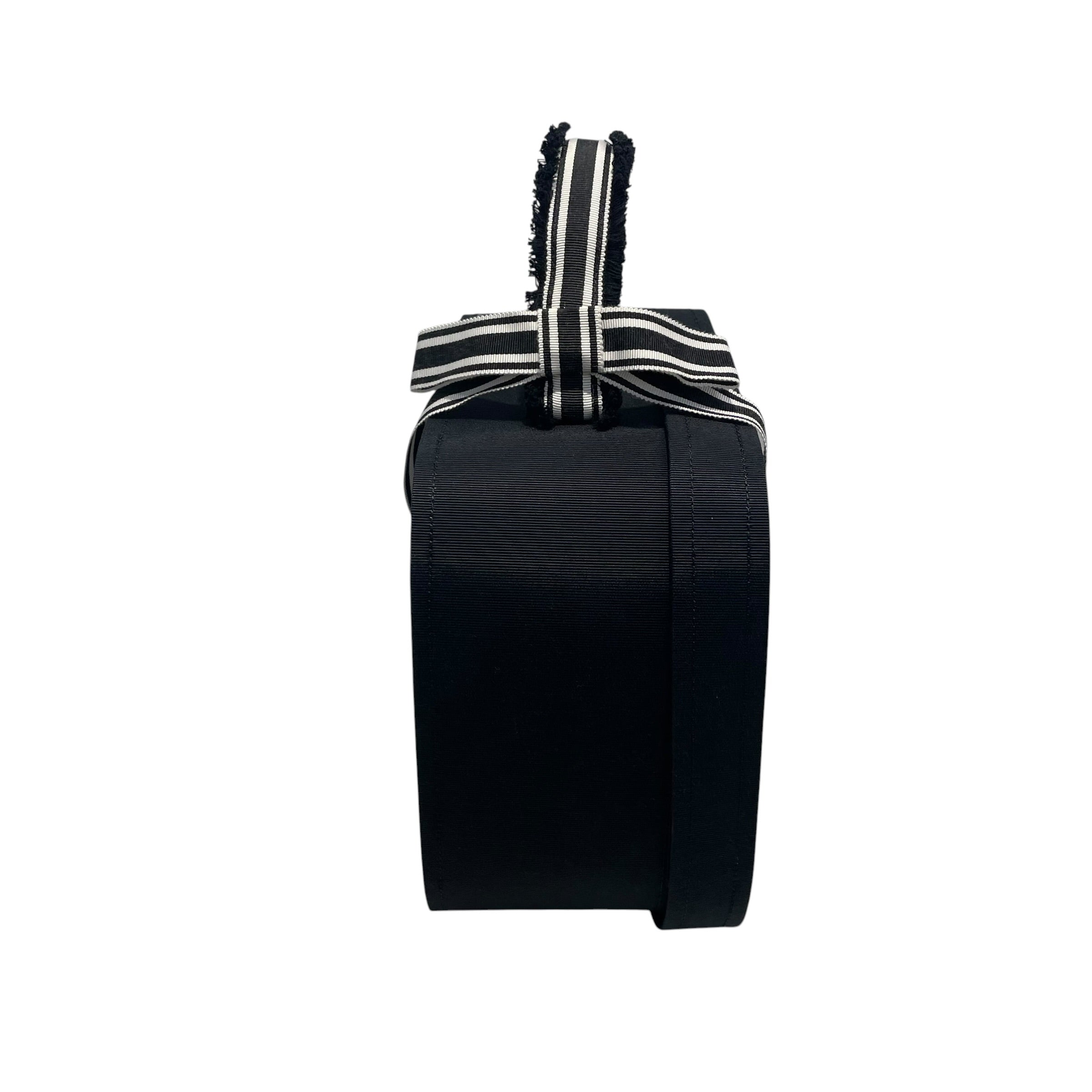 CHANEL/Bag/BLK/QUILTED VANITY CASE view 4