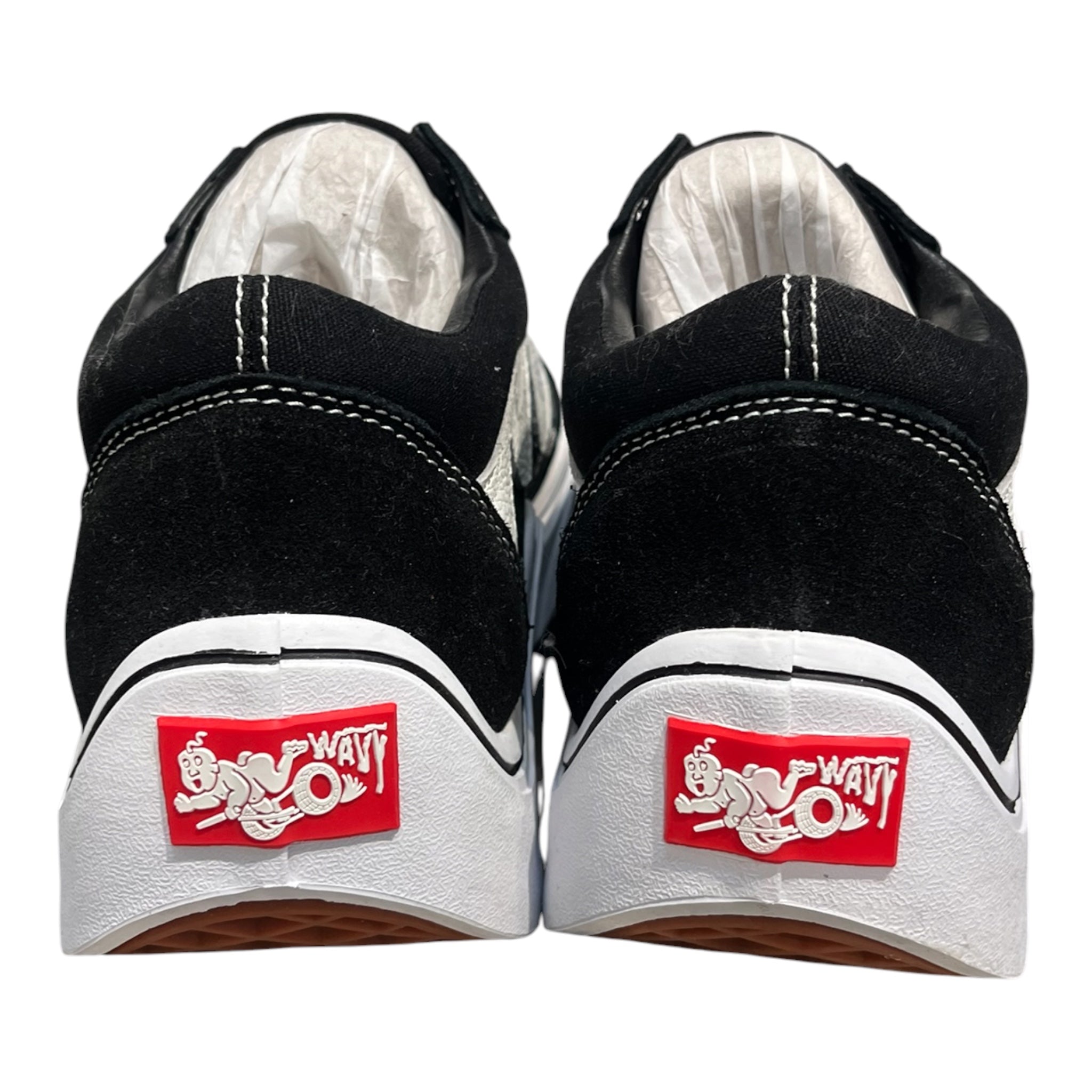 MSCHF/Low-Sneakers/US 9/BLK/super wavy sole view 5