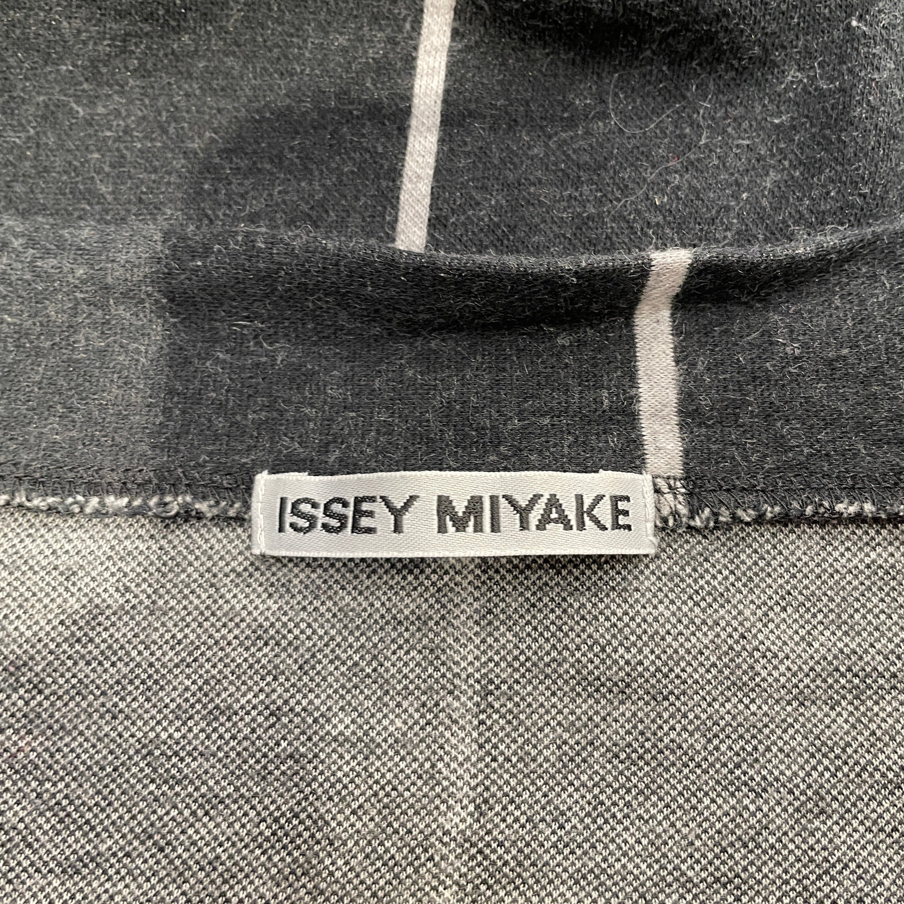 ISSEY MIYAKE/Sweater/3/Stripe/Wool/BLK/GRY STRIPE FRAYED SHOULDERS view 3
