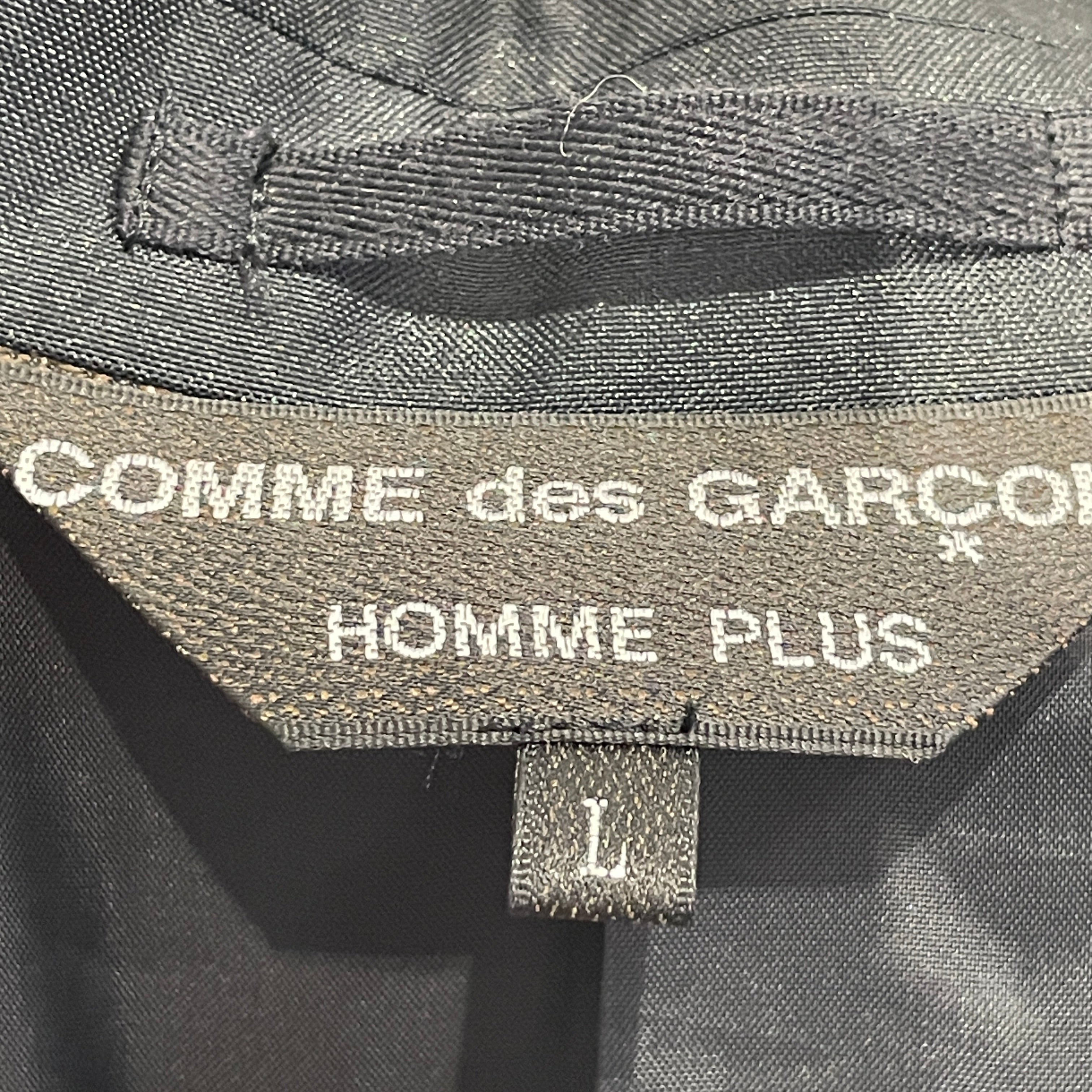 COMME des GARCONS HOMME PLUS/Jacket/L/Polyester/BLK/CDG HOMME CURTAIN PLEATED JKT view 3