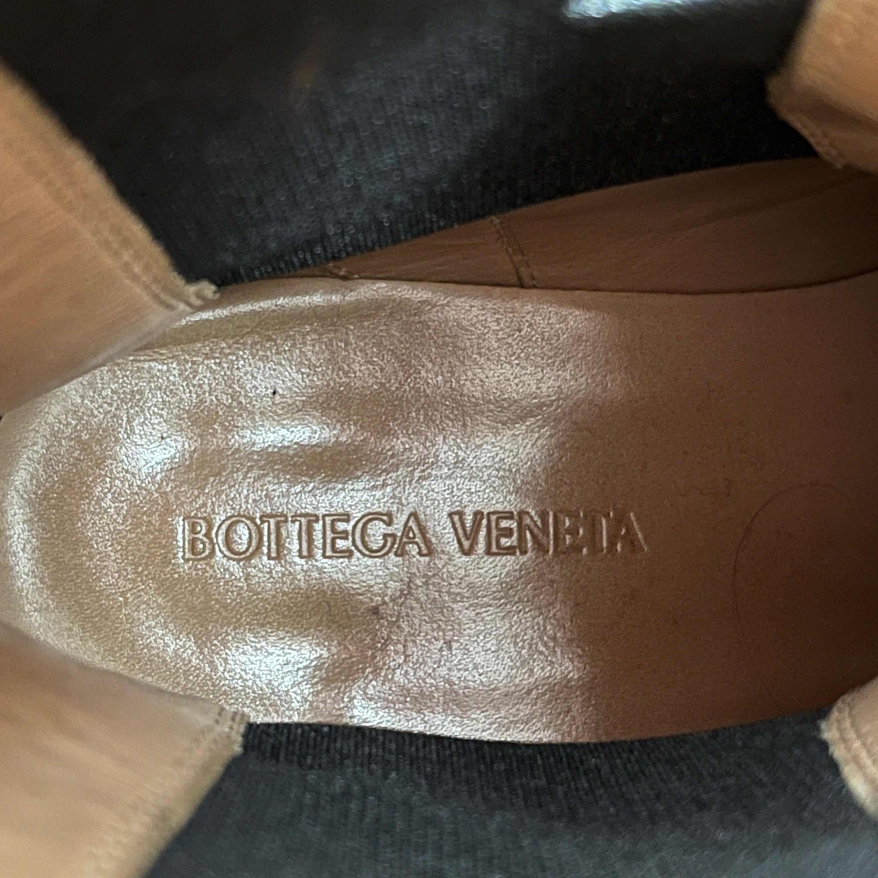 BOTTEGA VENETA/Boots/EU 38.5/Leather/BLK/chelsea platform view 3