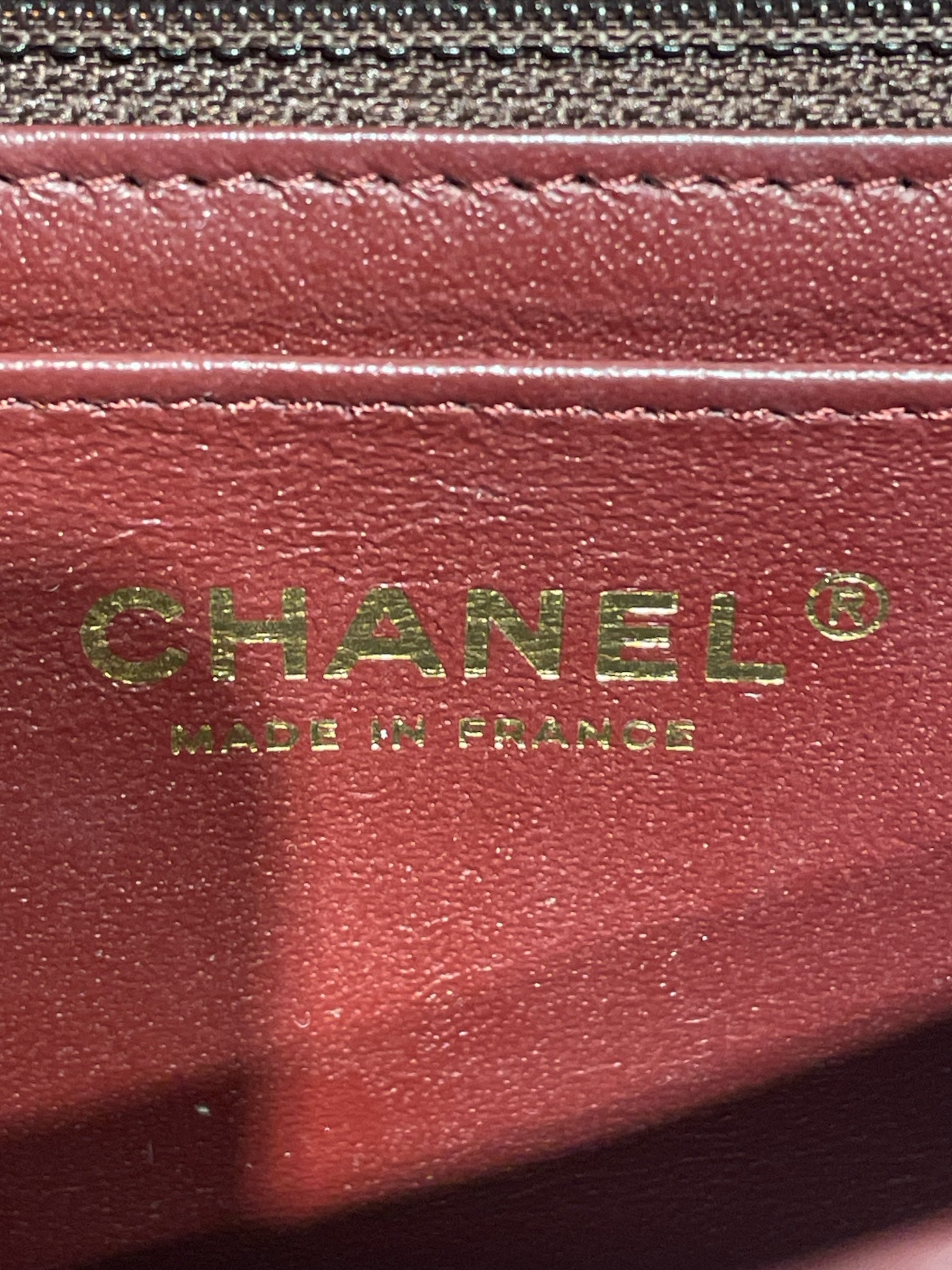 CHANEL/Cross Body Bag/Suede/BLK/Cruise Collection Matelasse view 4