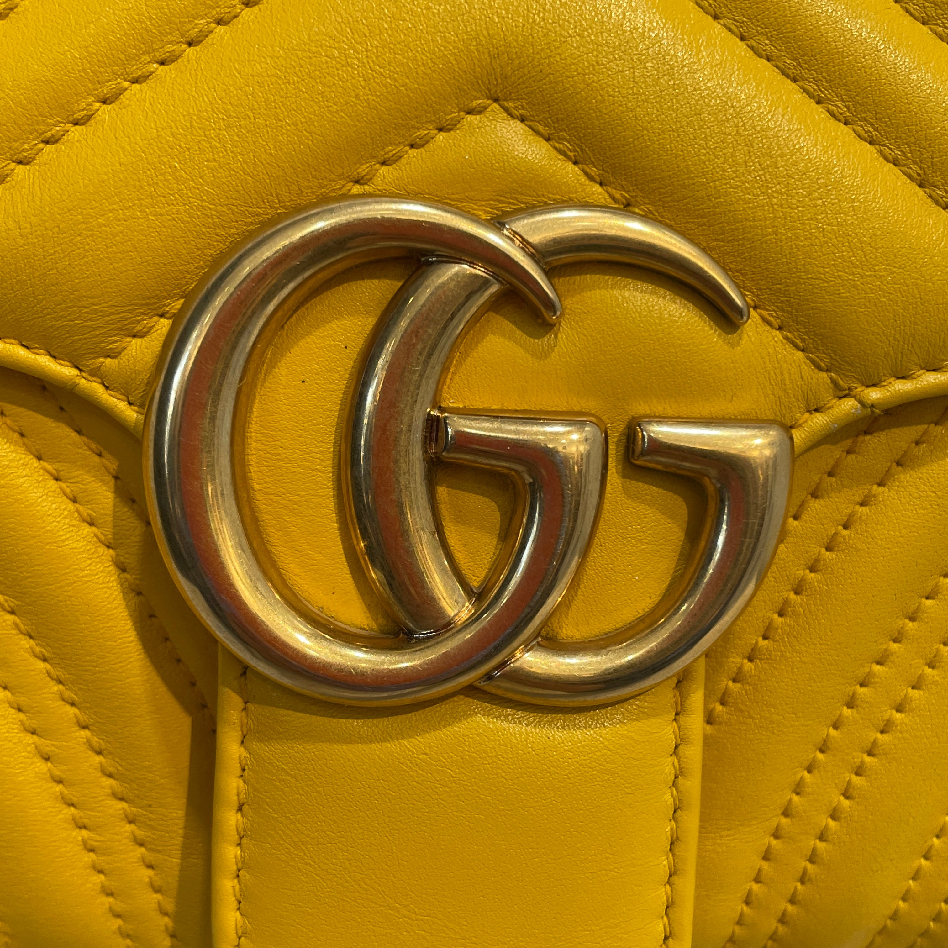 GUCCI/Cross Body Bag/Leather/YEL/Matelasse GG Marmont Small Bag view 5