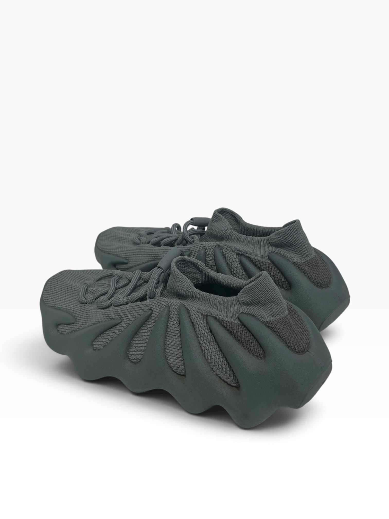 YEEZY/Low-Sneakers/US 9/Cotton/GRY/450 graphite view 2