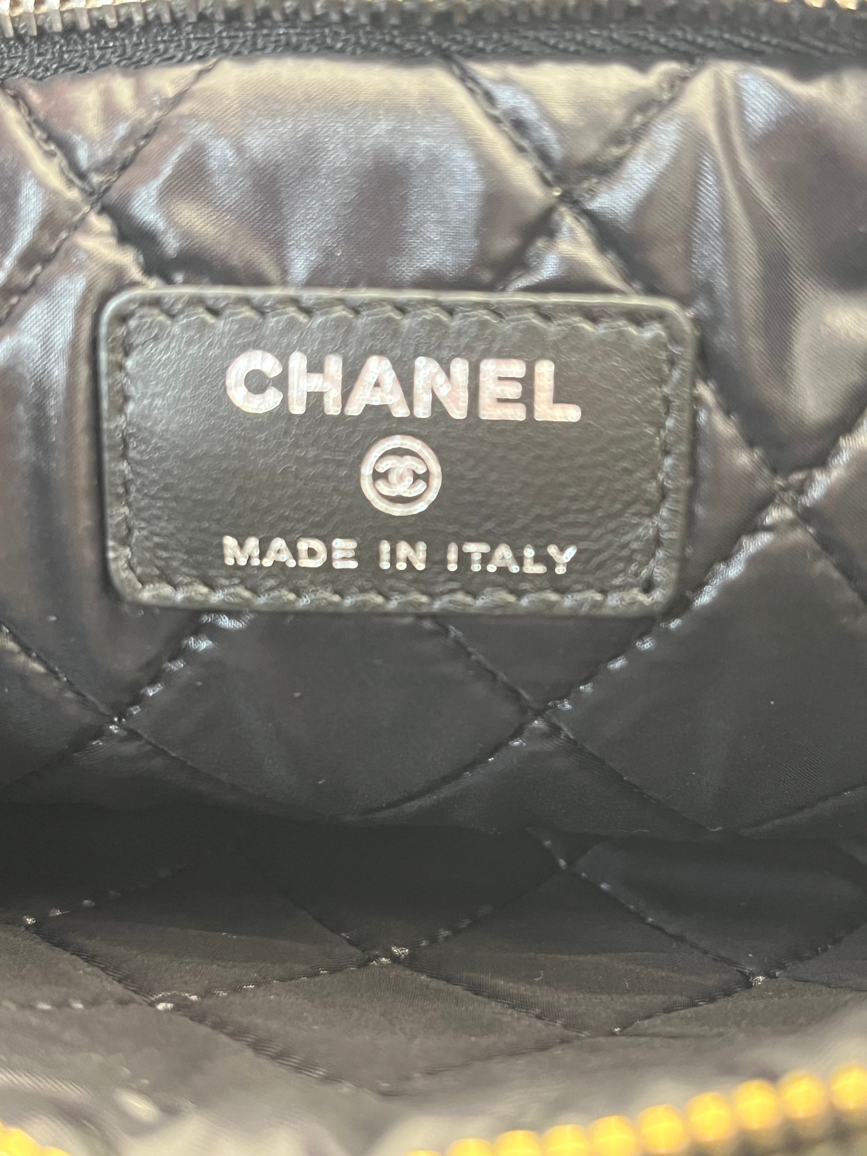 CHANEL/Clutch Bag/All Over Print/Leather/BLK/TWO TONE QUILTED FOLD OVER view 9