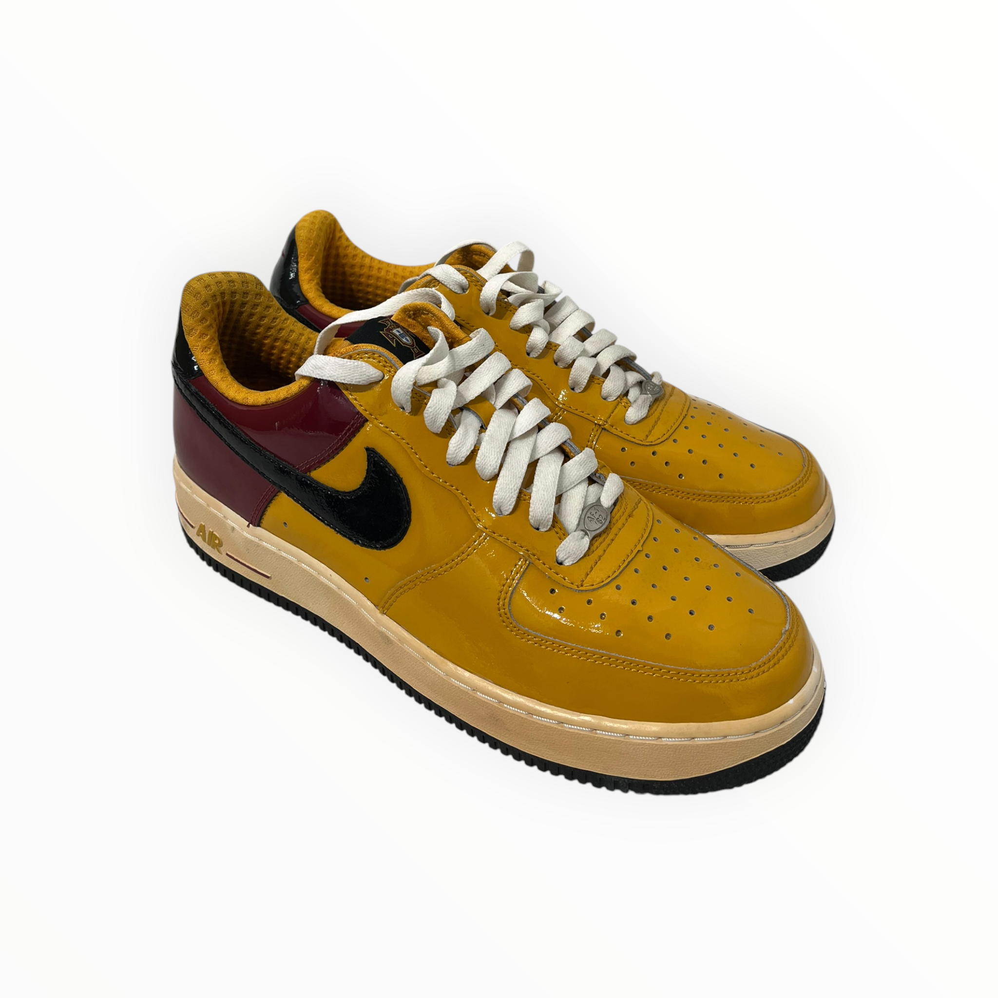 NIKE/Low-Sneakers/US 9.5/Leather/YEL/2006 PORTUGAL WORLD CUP AF1 view 2