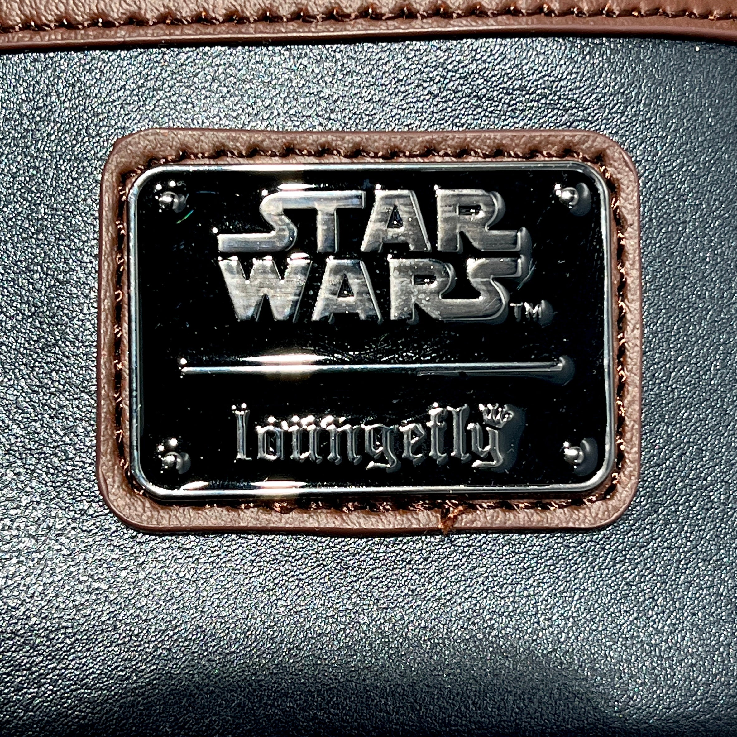 Loungefly/Backpack/GRY/star wars buckle view 4
