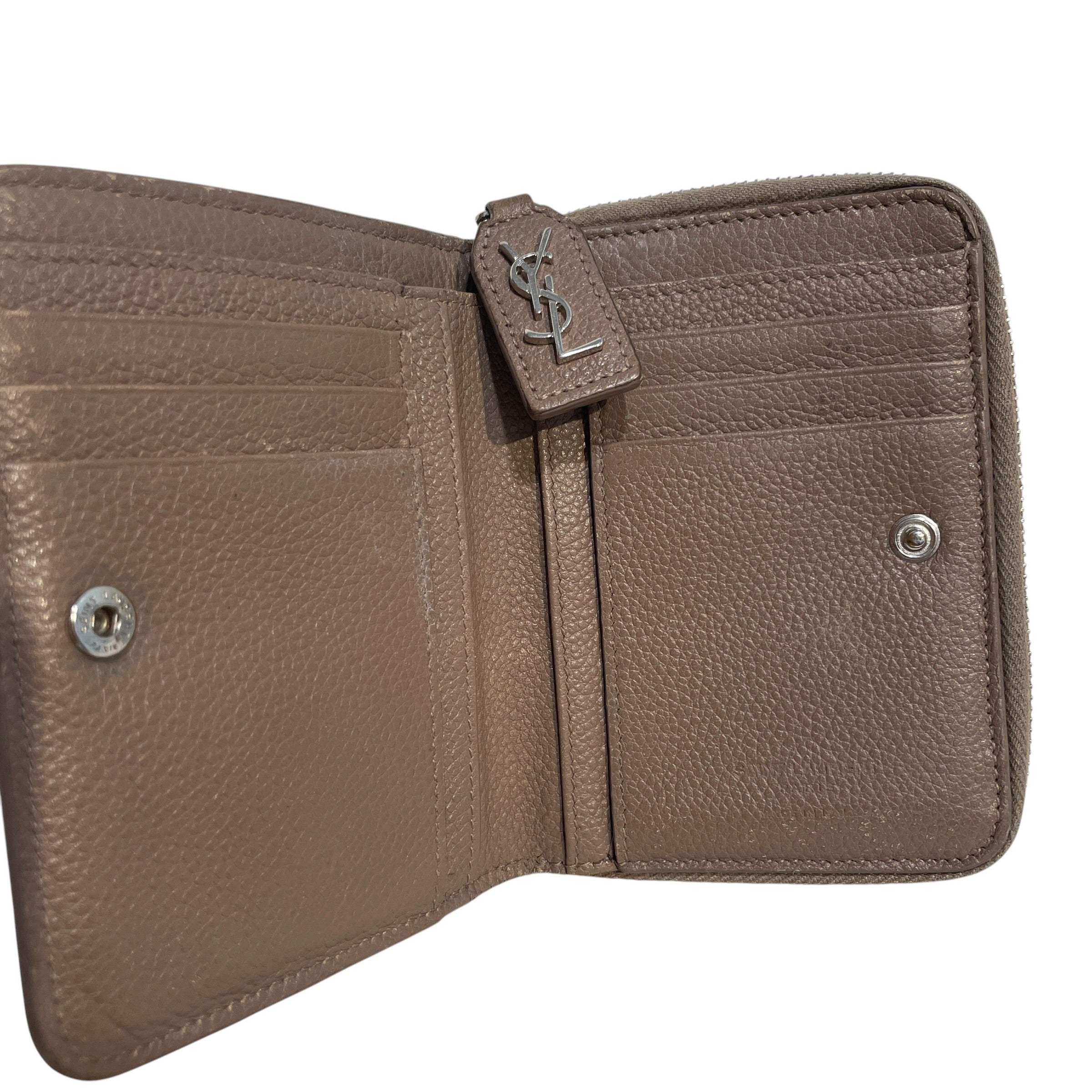 YVES SAINT LAURENT/Bifold Wallet/Monogram/Leather/GRY/Rive Gauche Compact Zip view 4