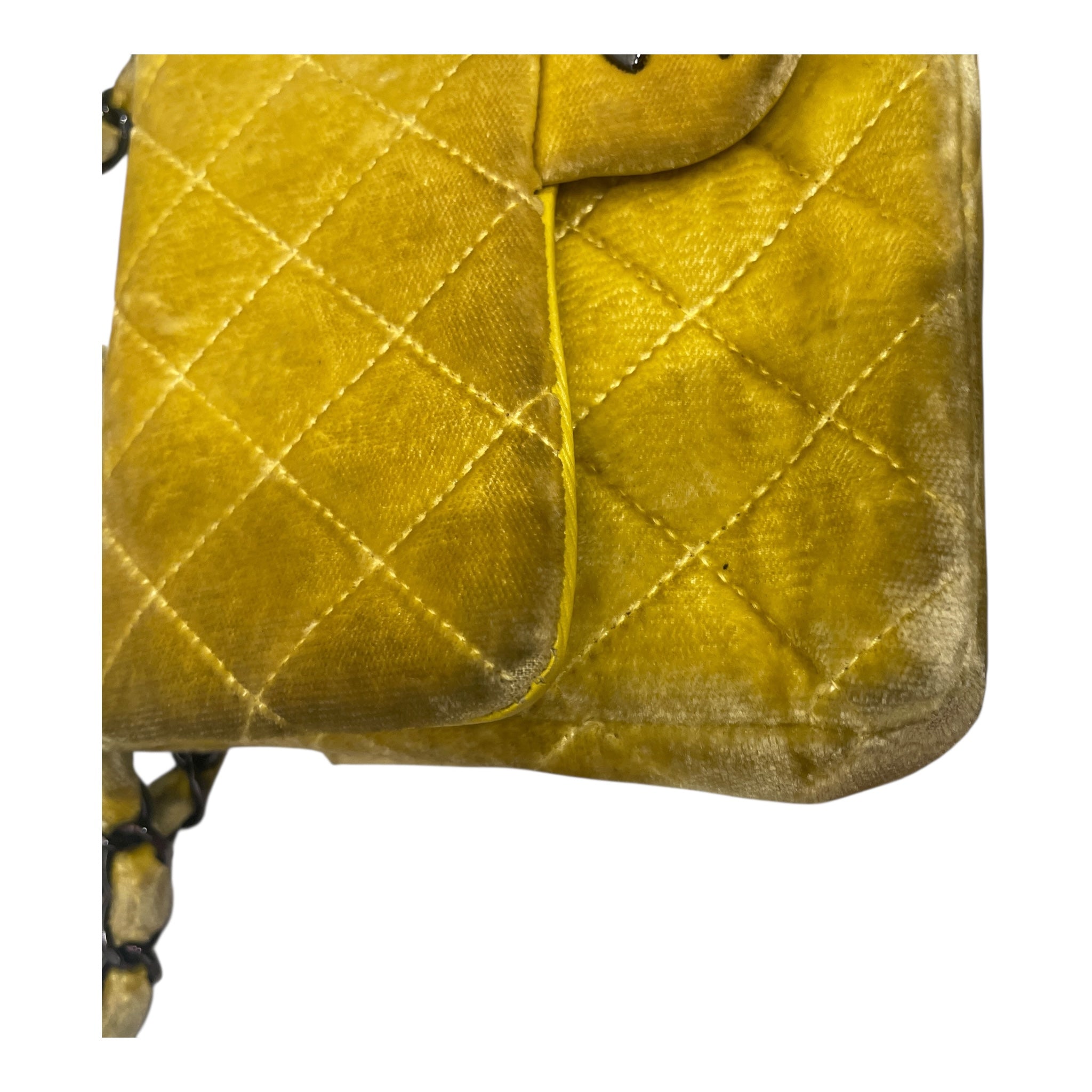 CHANEL/Cross Body Bag/Velour/YEL/VELVET QUILTED CROSSBODY view 5