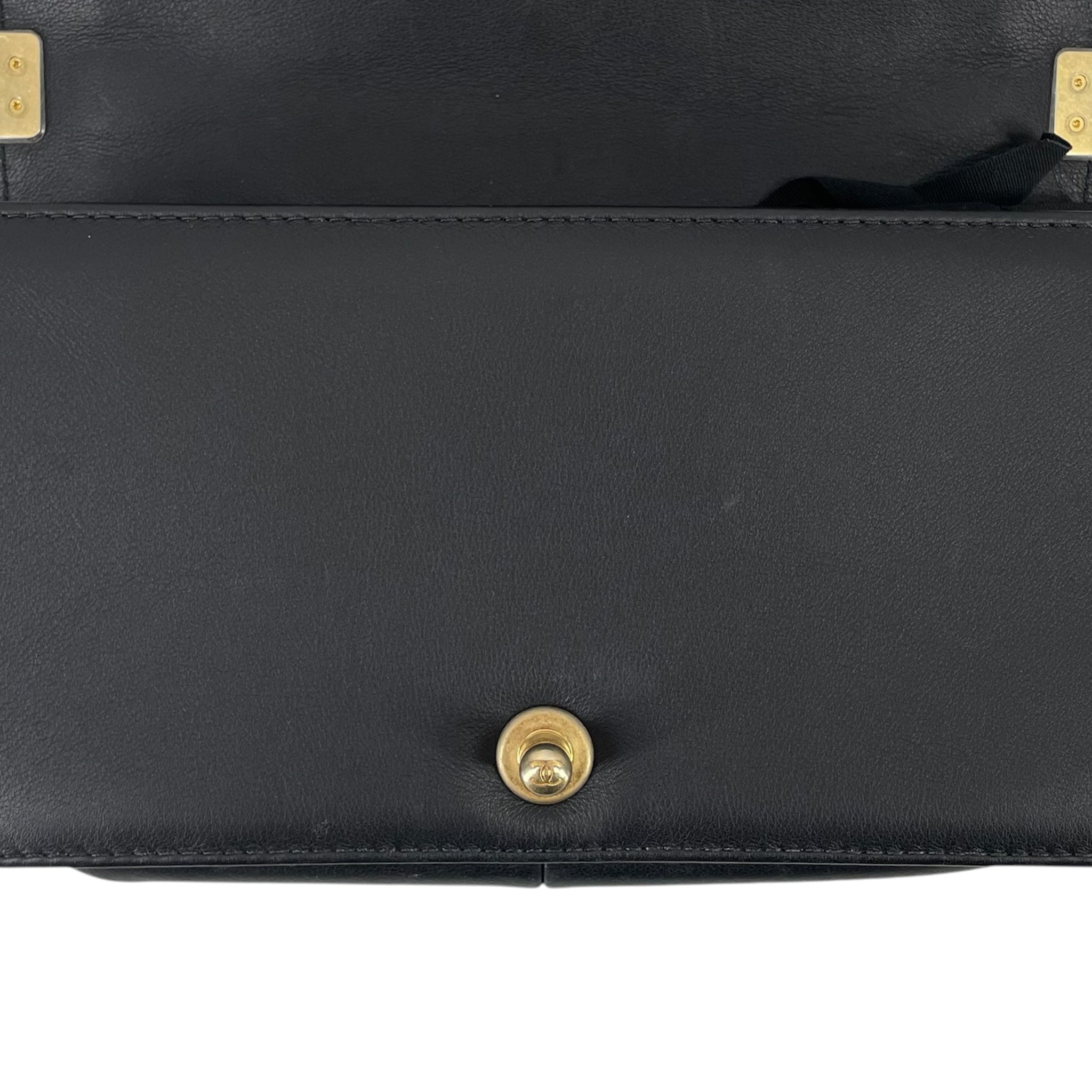CHANEL/Cross Body Bag/Leather/BLK/BOY QUILTED GOLD HARDWARE view 7