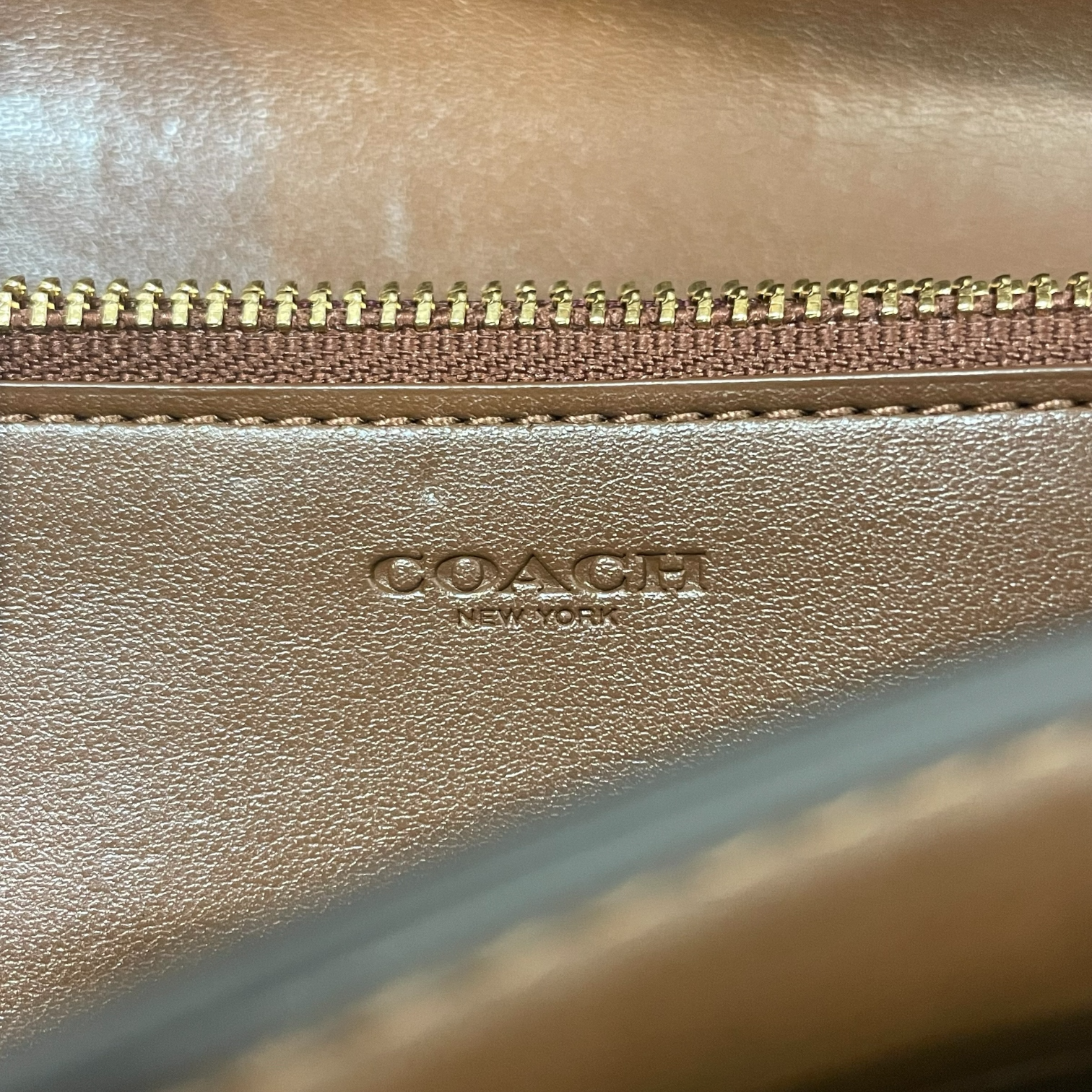 COACH/Cross Body Bag/Monogram/Leather/CRM/jacquard lock flap chain strap view 4