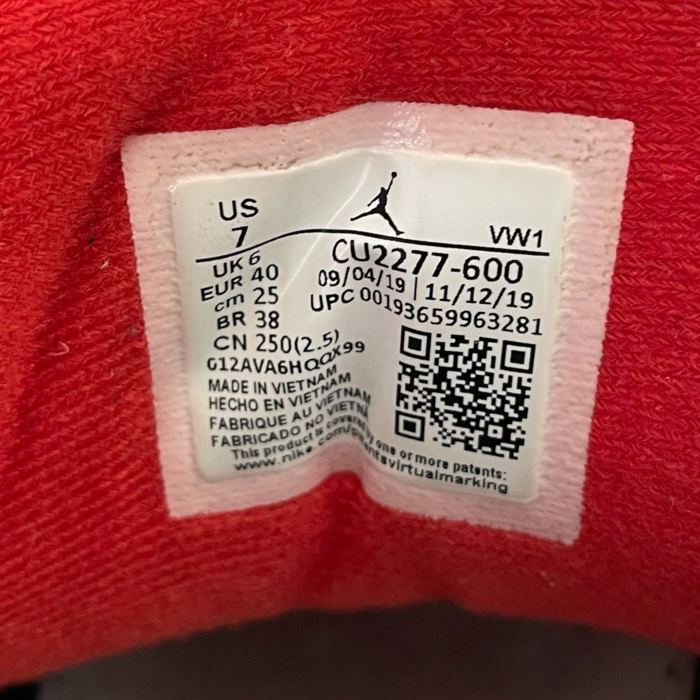 NIKE/Hi-Sneakers/US 7/RED/JORDAN 3 RETRO SE UNITE view 7