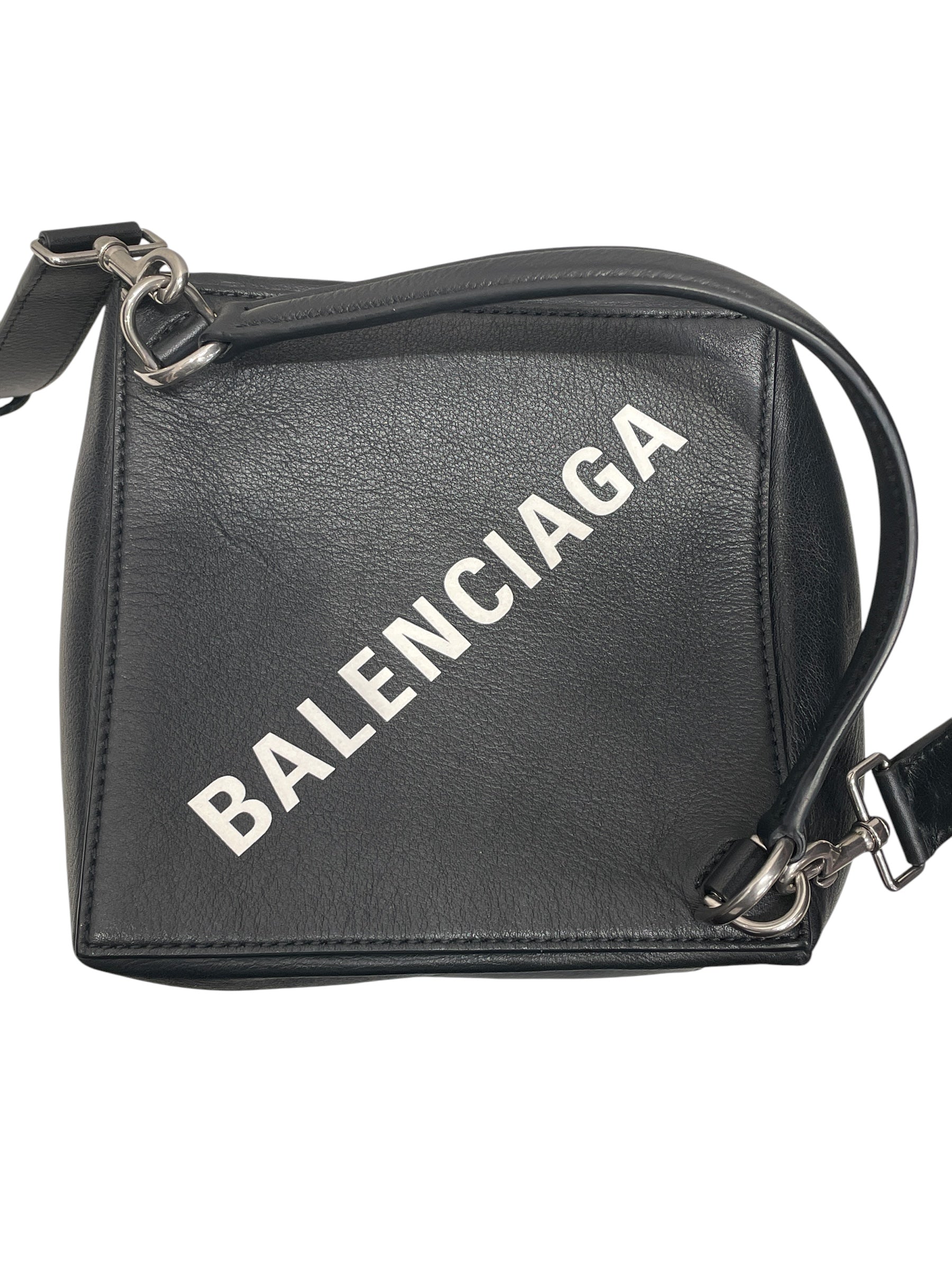 BALENCIAGA/Cross Body Bag/Leather/BLK/SQUARE LOGO ON TOP view 2