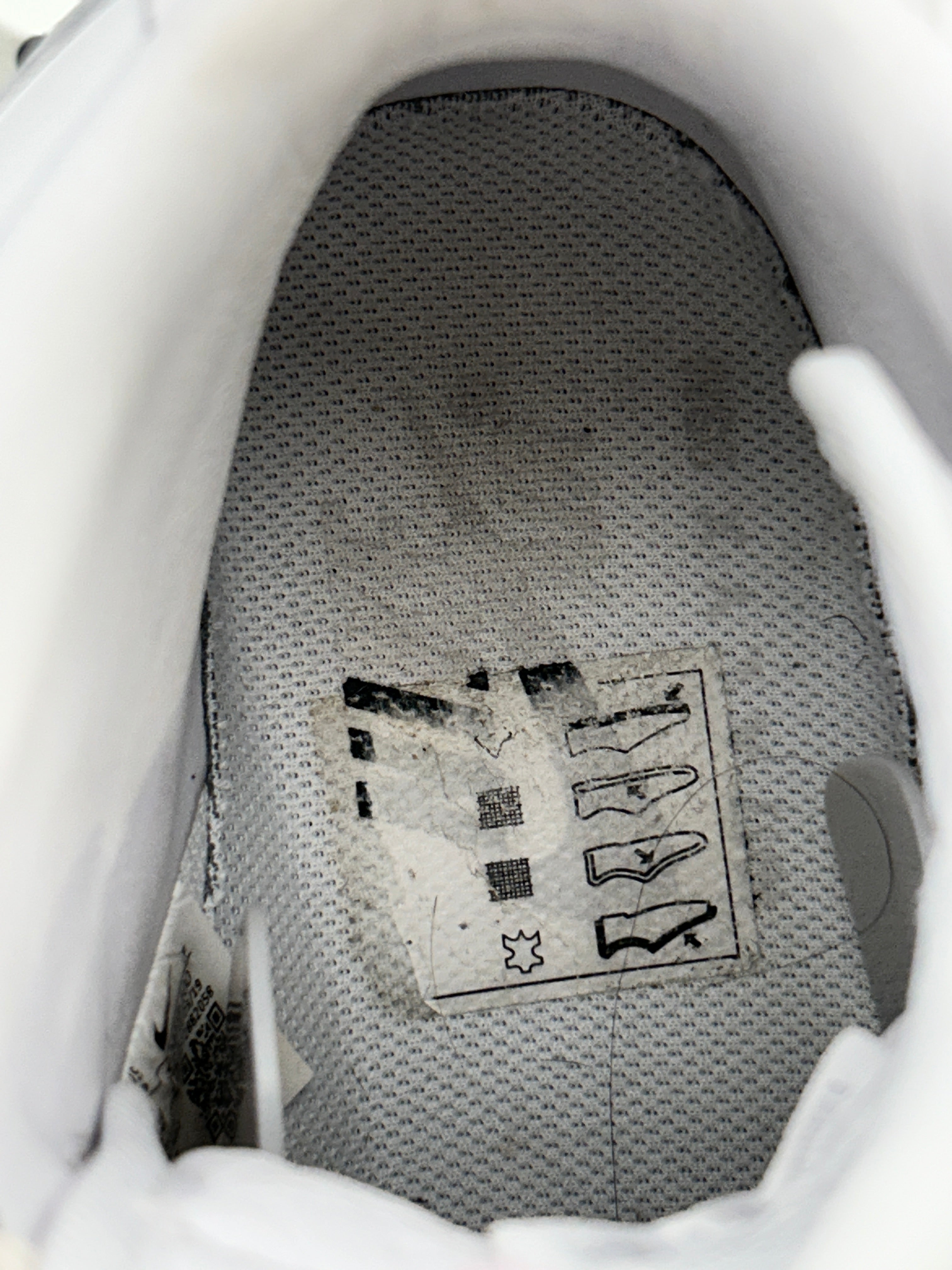 NIKE/1017 ALYX 9SM(ALYX)/Hi-Sneakers/US 10/Leather/WHT/AIR FORCE 1 view 4