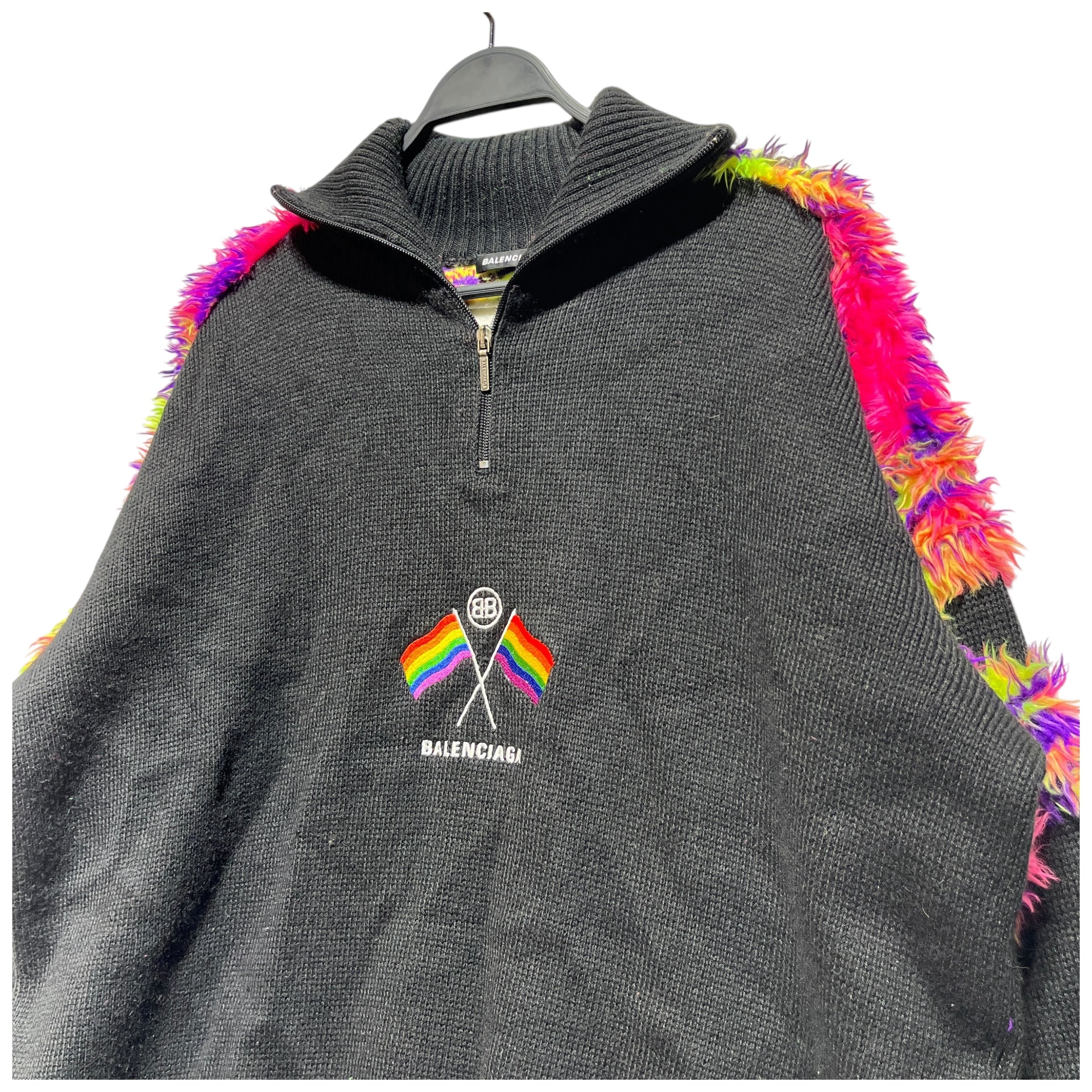 BALENCIAGA/Sweatshirt/Cotton/BLK/High Neck/PRIDE 1/4 ZIP view 3