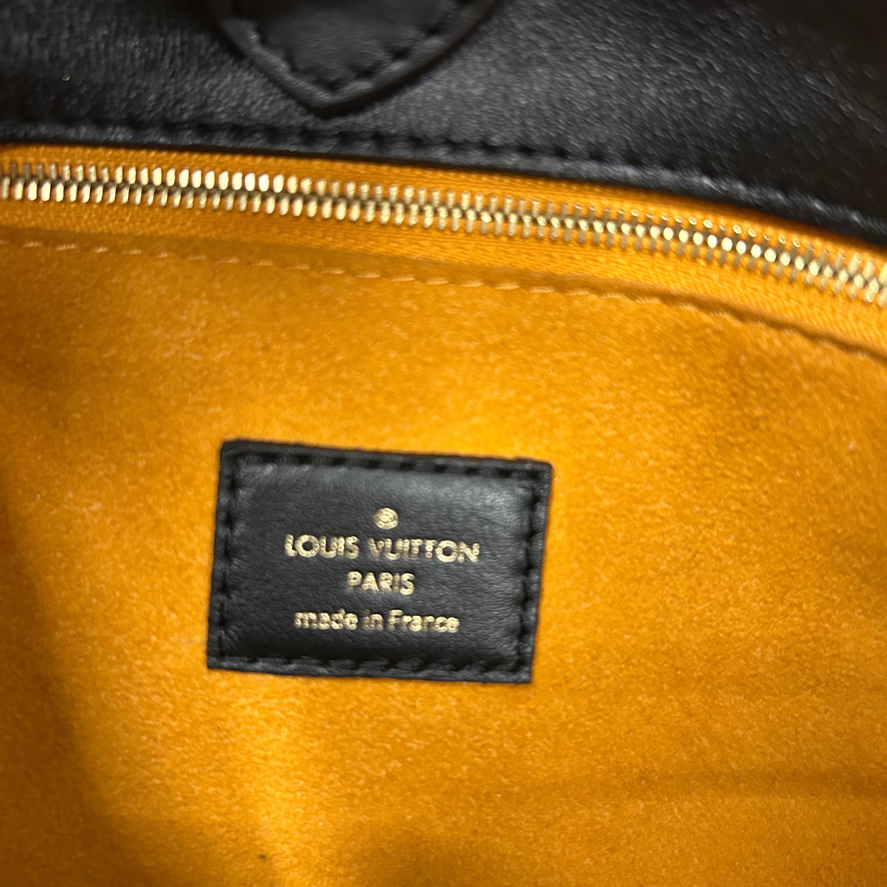 LOUIS VUITTON/Bag/Monogram/Leather/BLK/On My Side MM Tote view 5