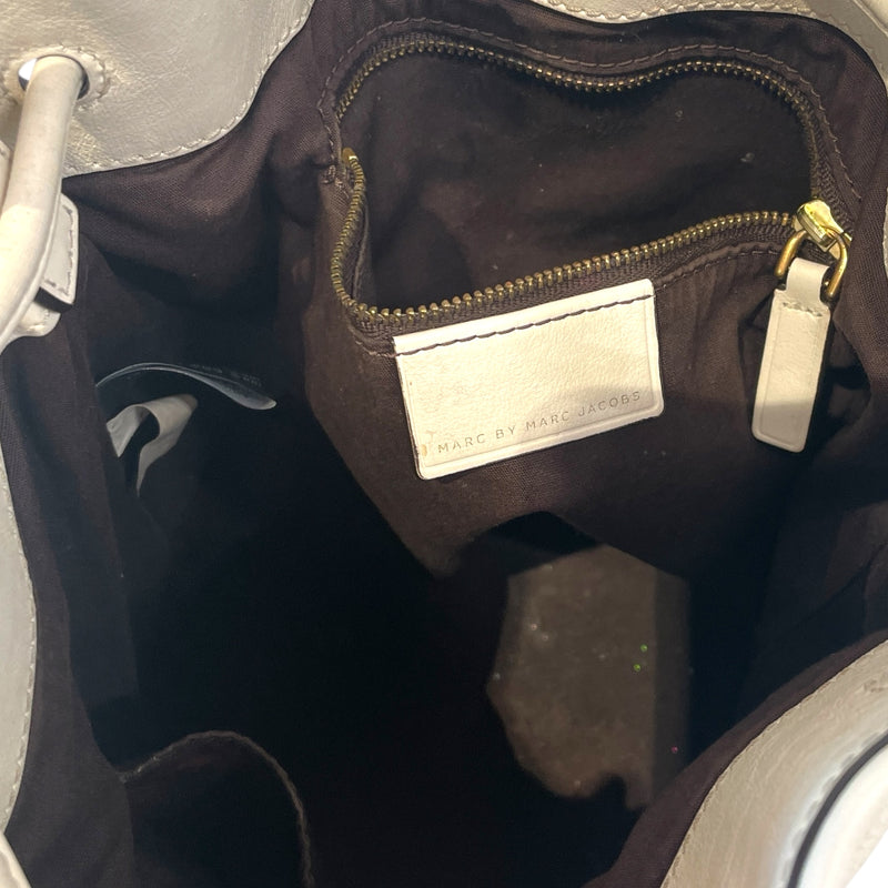 MARC BY MARC JACOBS/Cross Body Bag/Leather/CRM/luna bucket bag