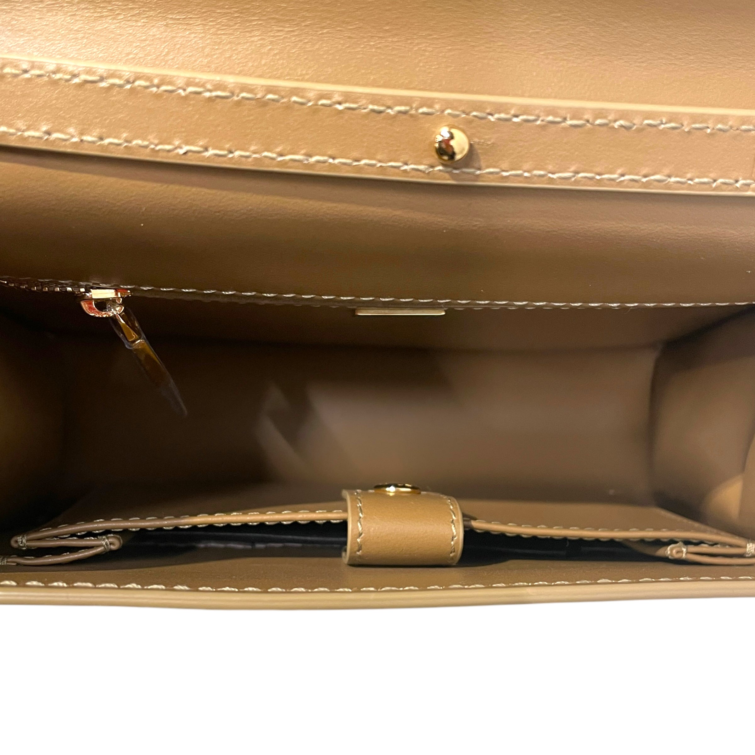 DOLCE&GABBANA/Cross Body Bag/S/Leather/GLD/DG Metallic Logo view 4