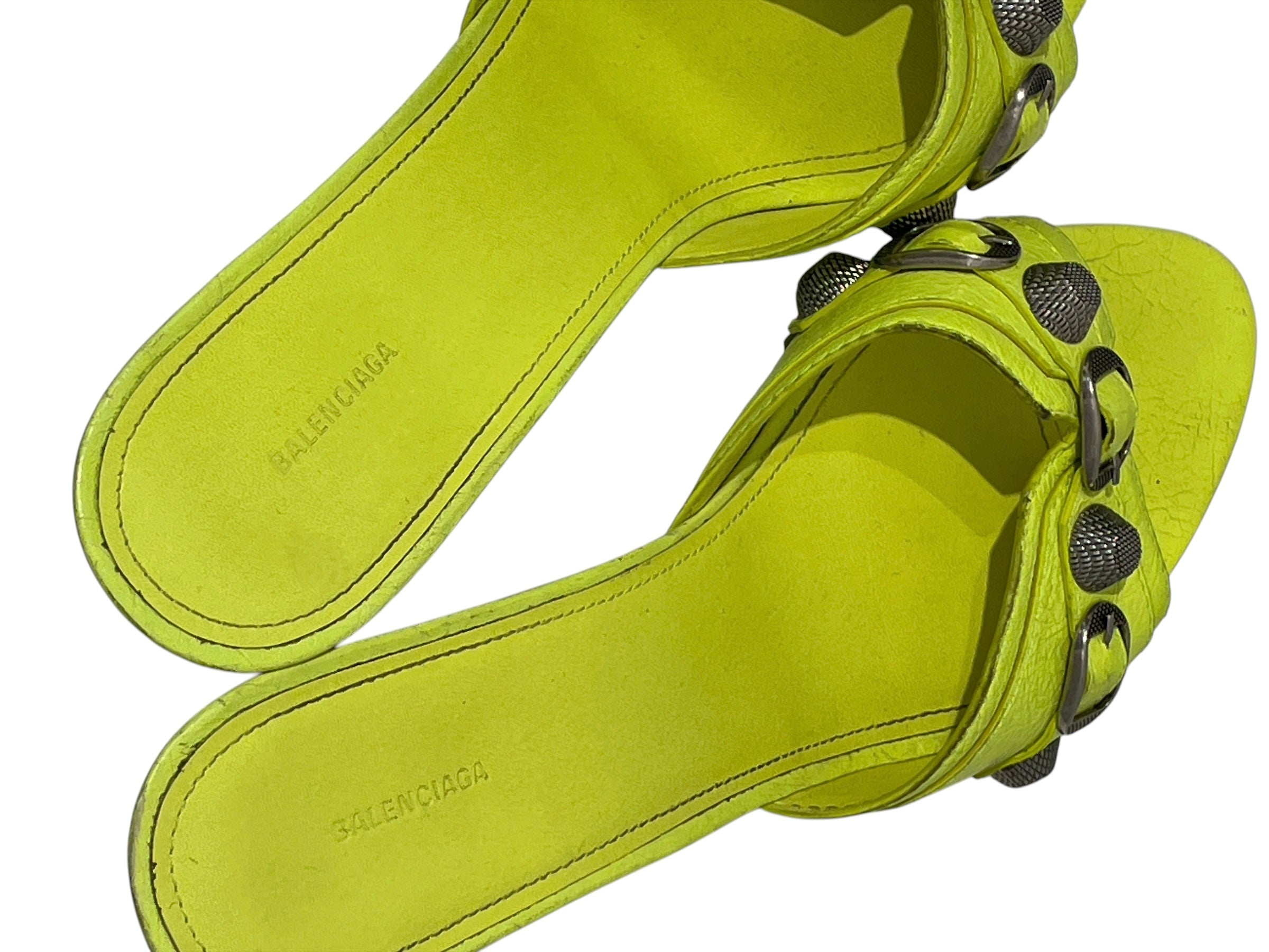 BALENCIAGA/Heels/EU 40/Leather/GRN/neon green cagole kitten heels view 3