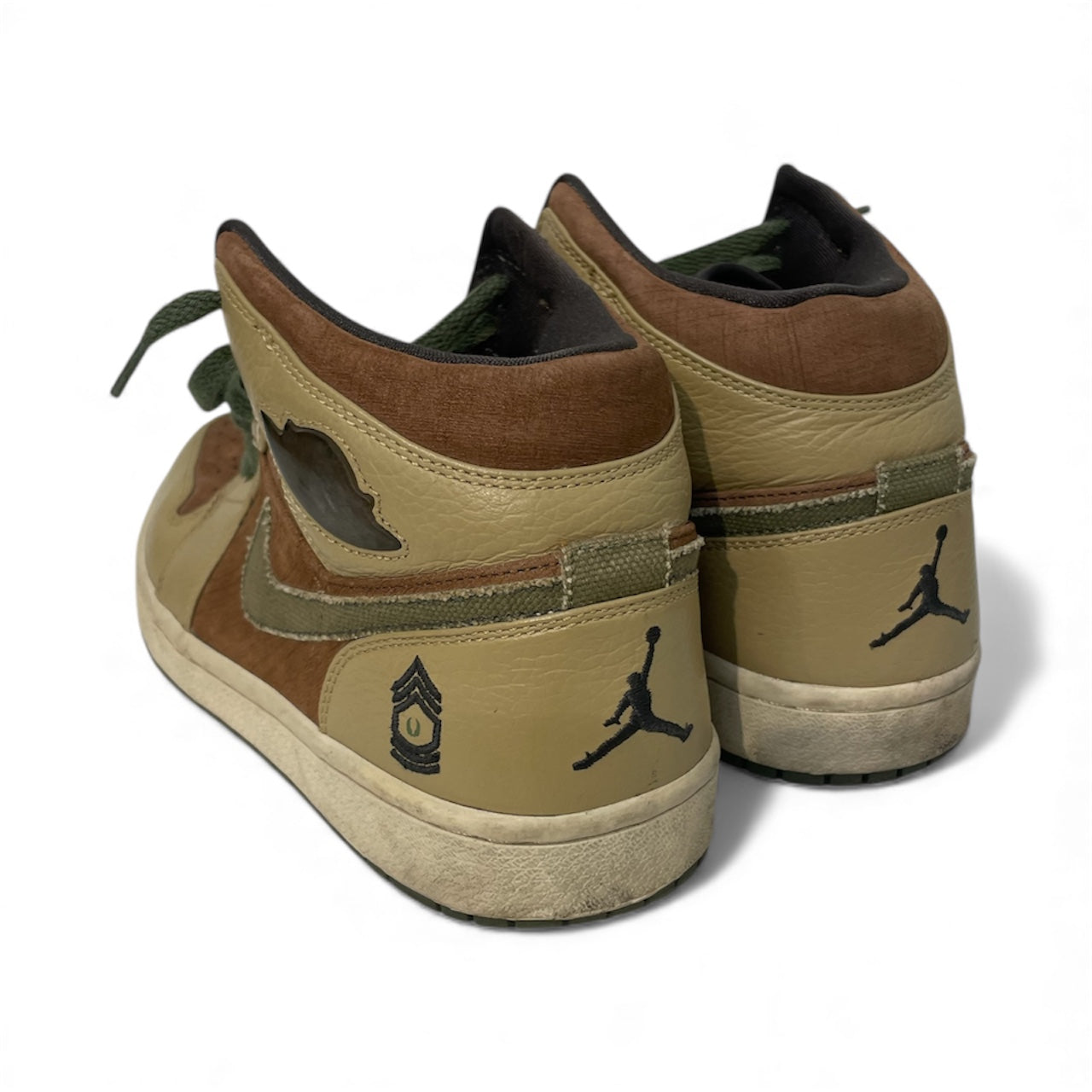 NIKE/AIR JORDAN 1/Hi-Sneakers/US 9.5/Border/Leather/CML/325514-231 view 2