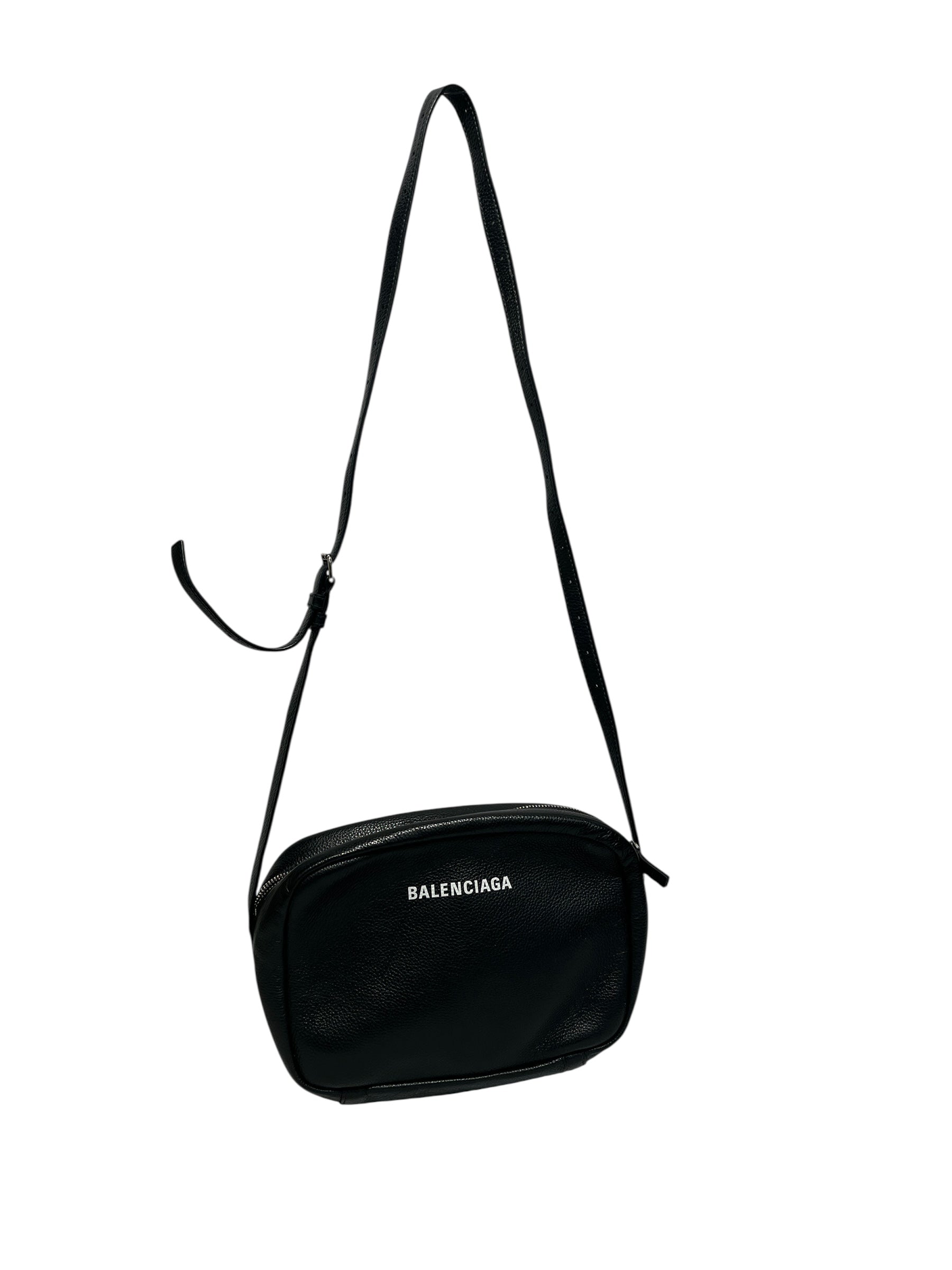 BALENCIAGA/Cross Body Bag/Leather/BLK/WHT LOGO EVERYDAY CAMERA BAG view 1