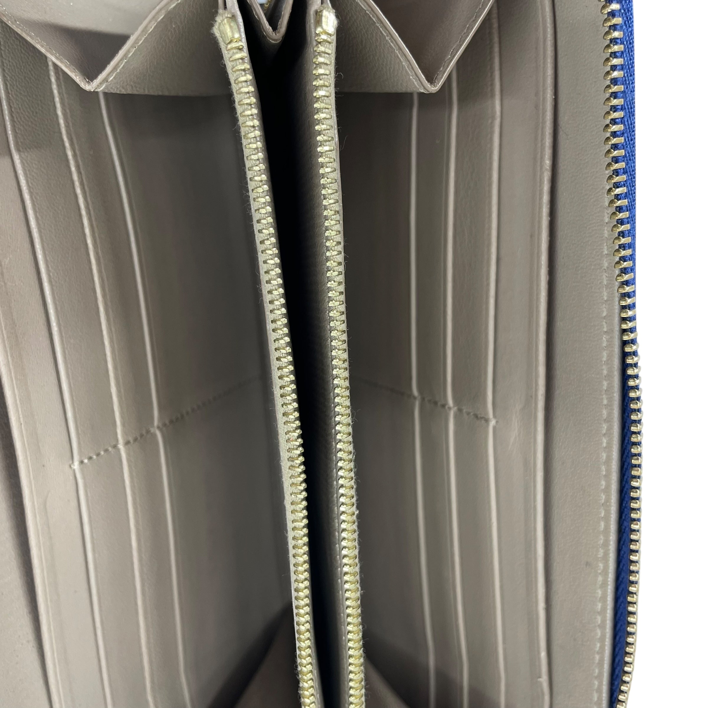 CELINE/Long Wallet/Leather/NVY/GLD ZIPPER W LOGO view 4