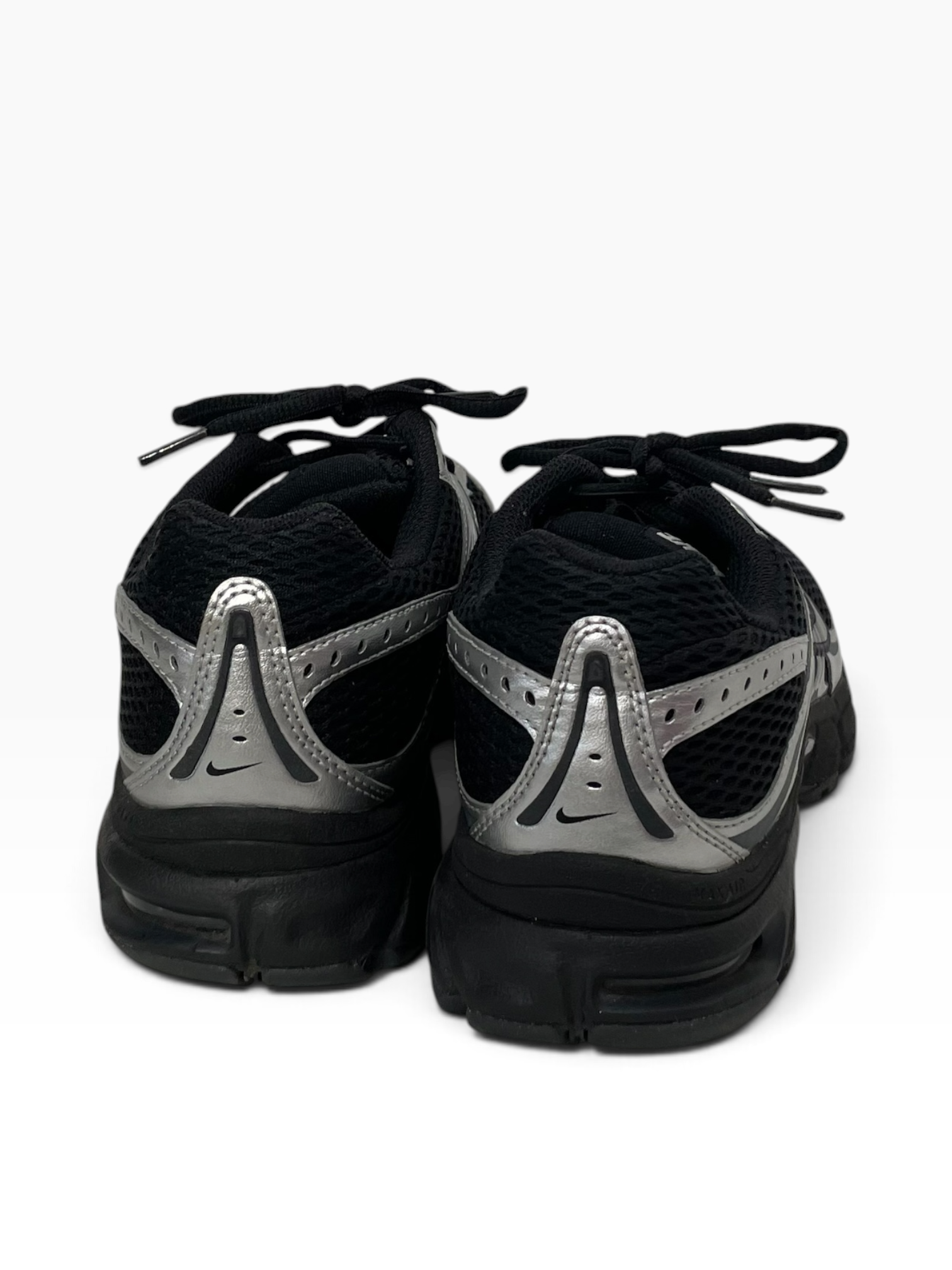 NIKE/Low-Sneakers/US 9/Border/Cotton/BLK/Air Max Moto 2K, MetallicSlvr view 4