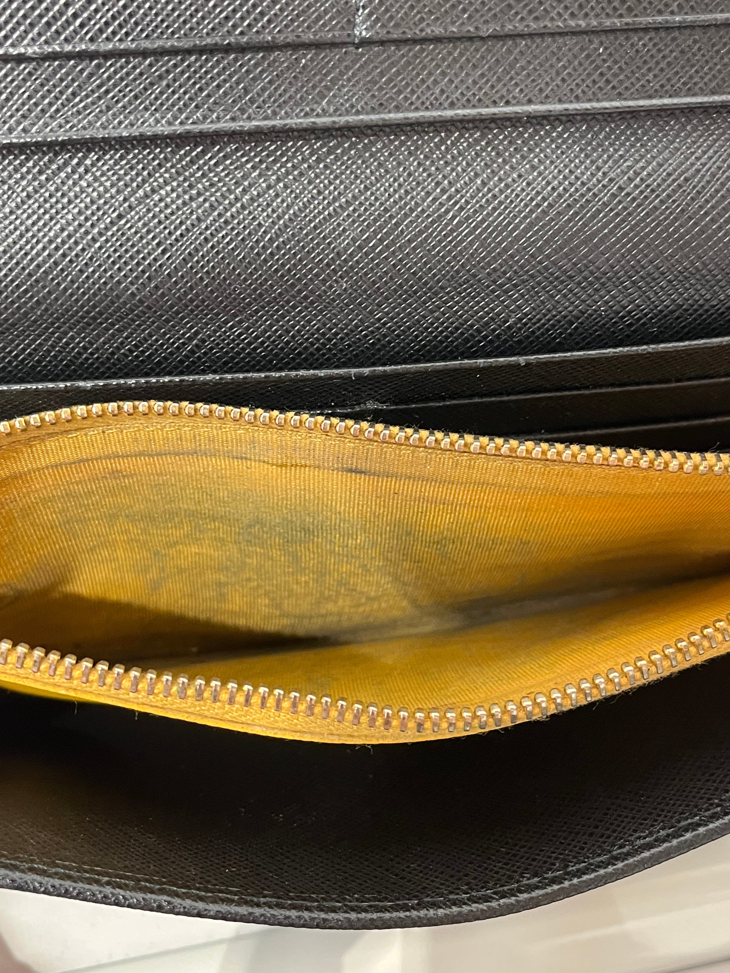 PRADA/Long Wallet/Black/Leather/ view 5