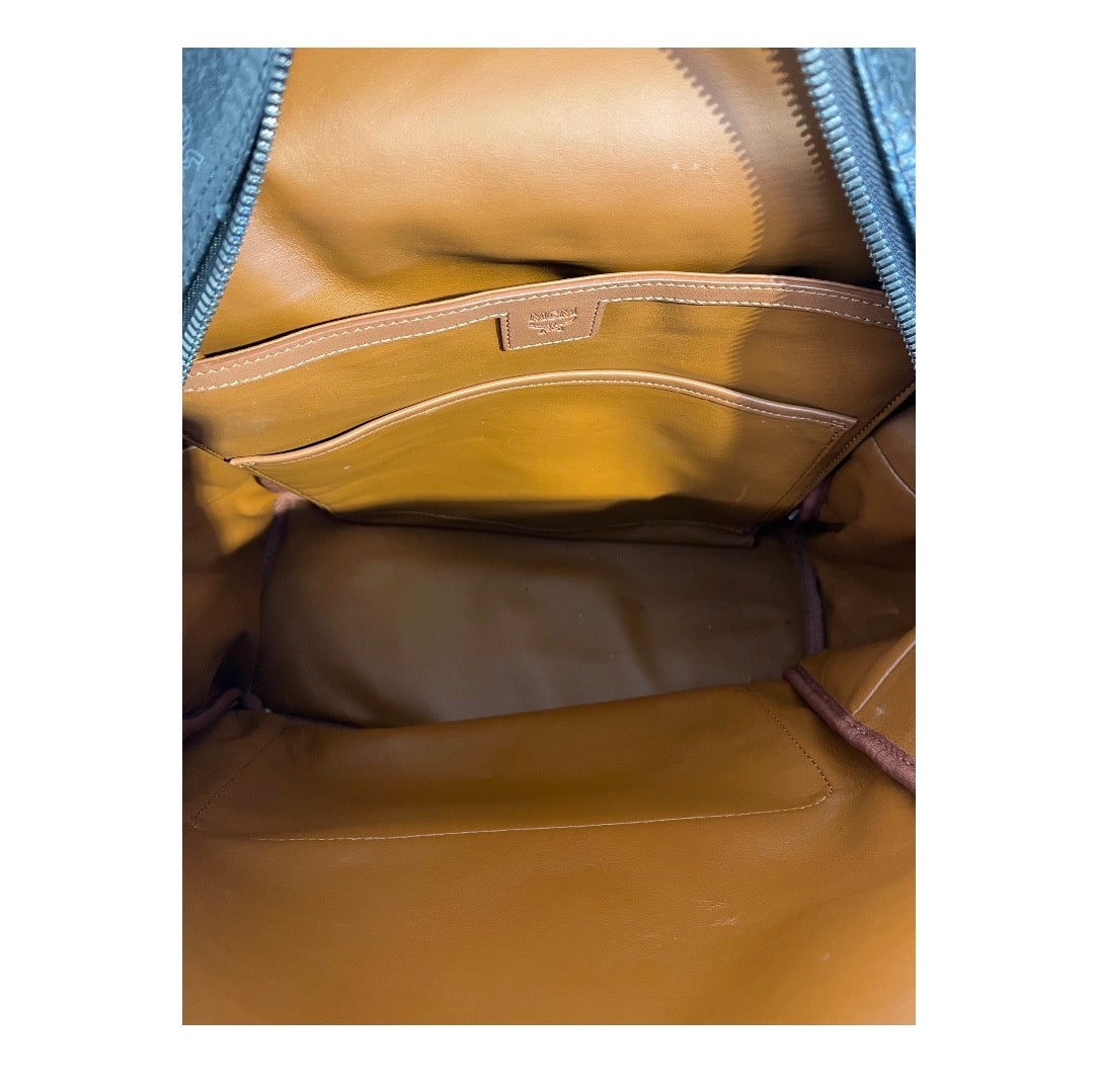 MCM/Backpack/Monogram/Leather/BLK/STUDDED SIDE POCKETS view 4