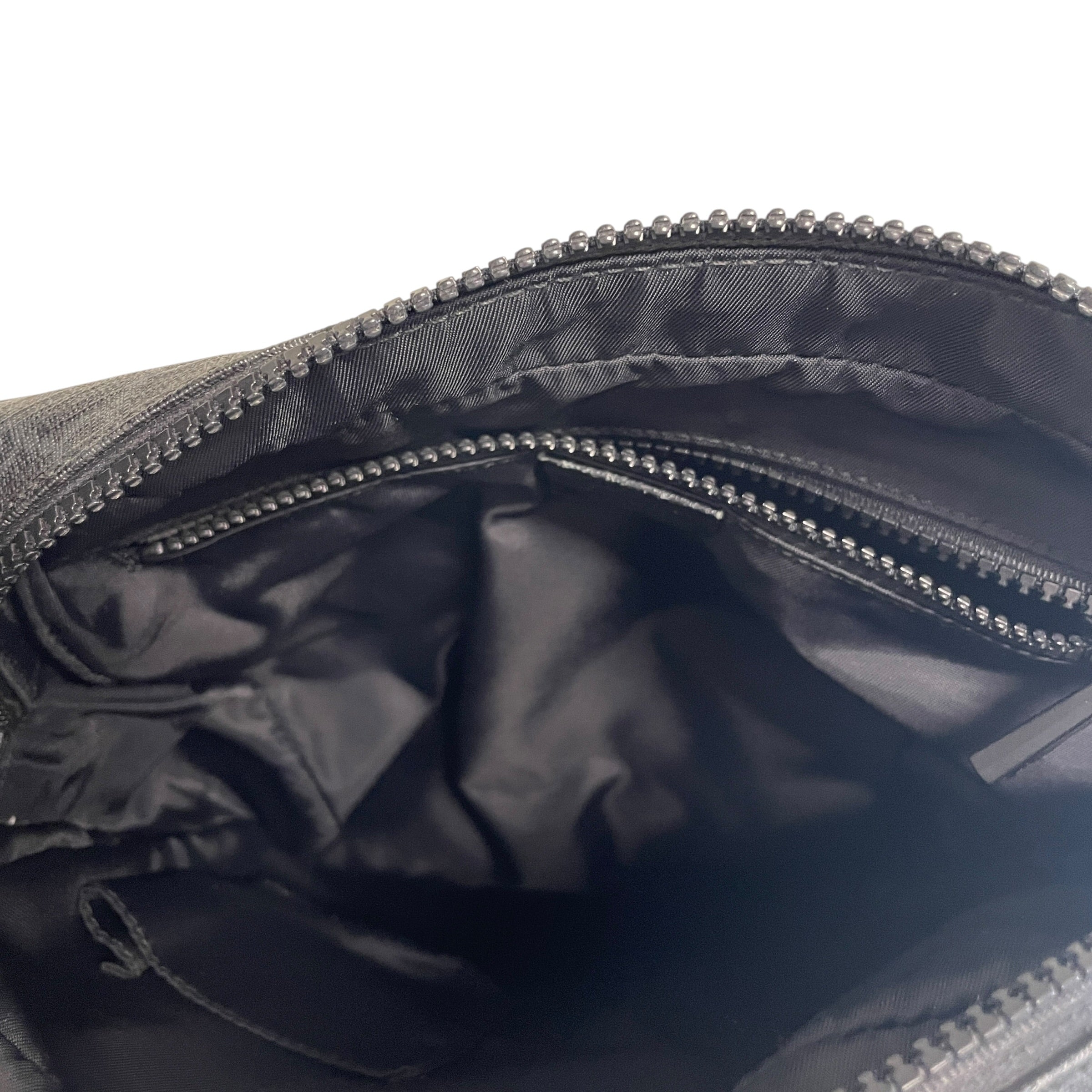 GUCCI/Cross Body Bag/Monogram/Leather/BLK/69YDK37 view 4