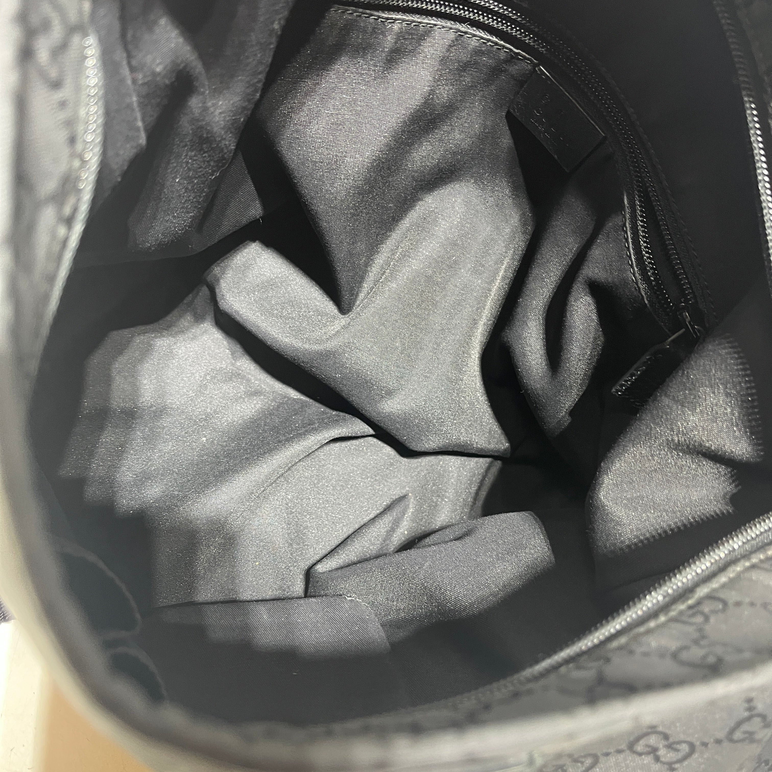 GUCCI/Bag/Nylon/BLK/Nylon Top Zip Messenger view 6