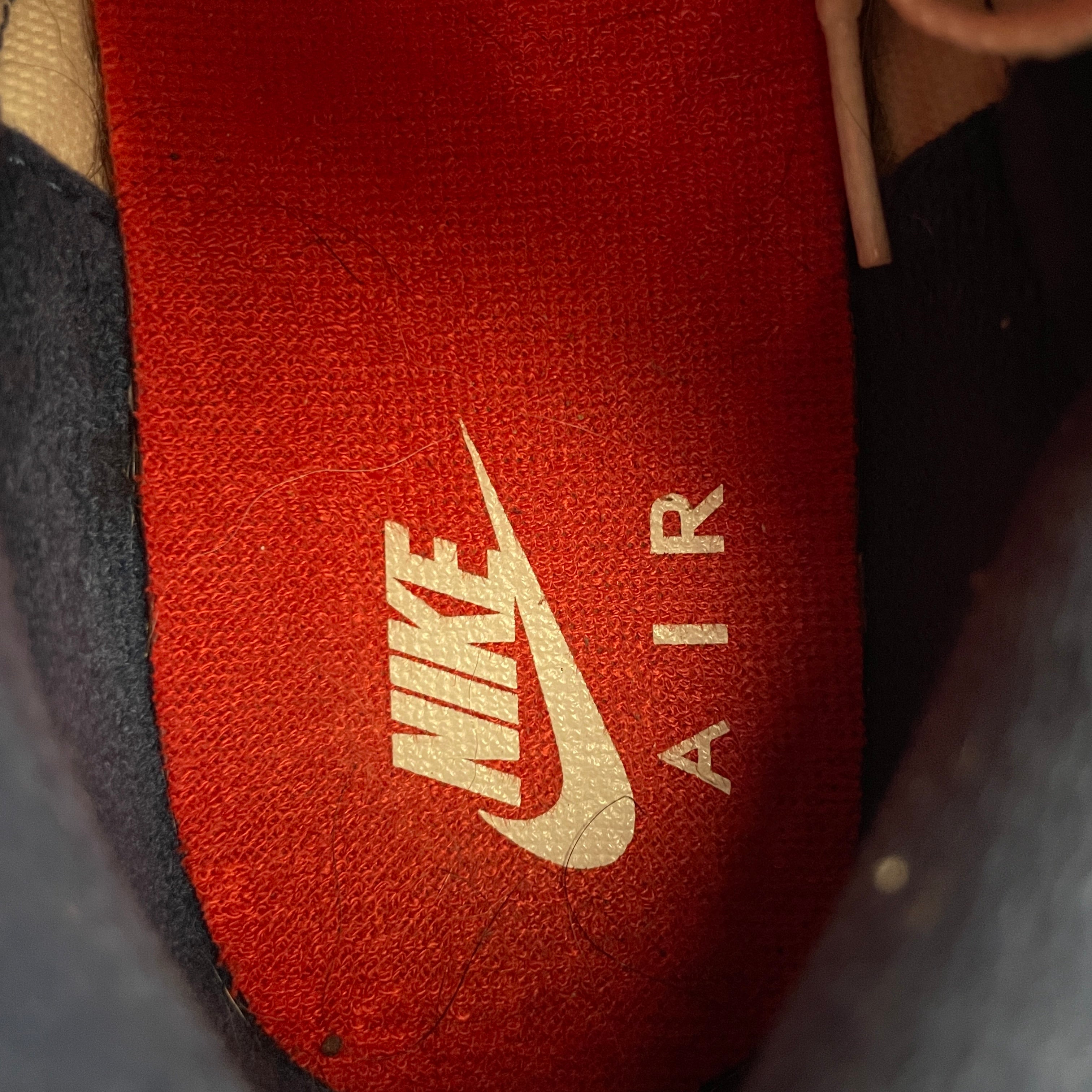 NIKE/Low-Sneakers/US 11/Acrylic/WHT/true blue view 3