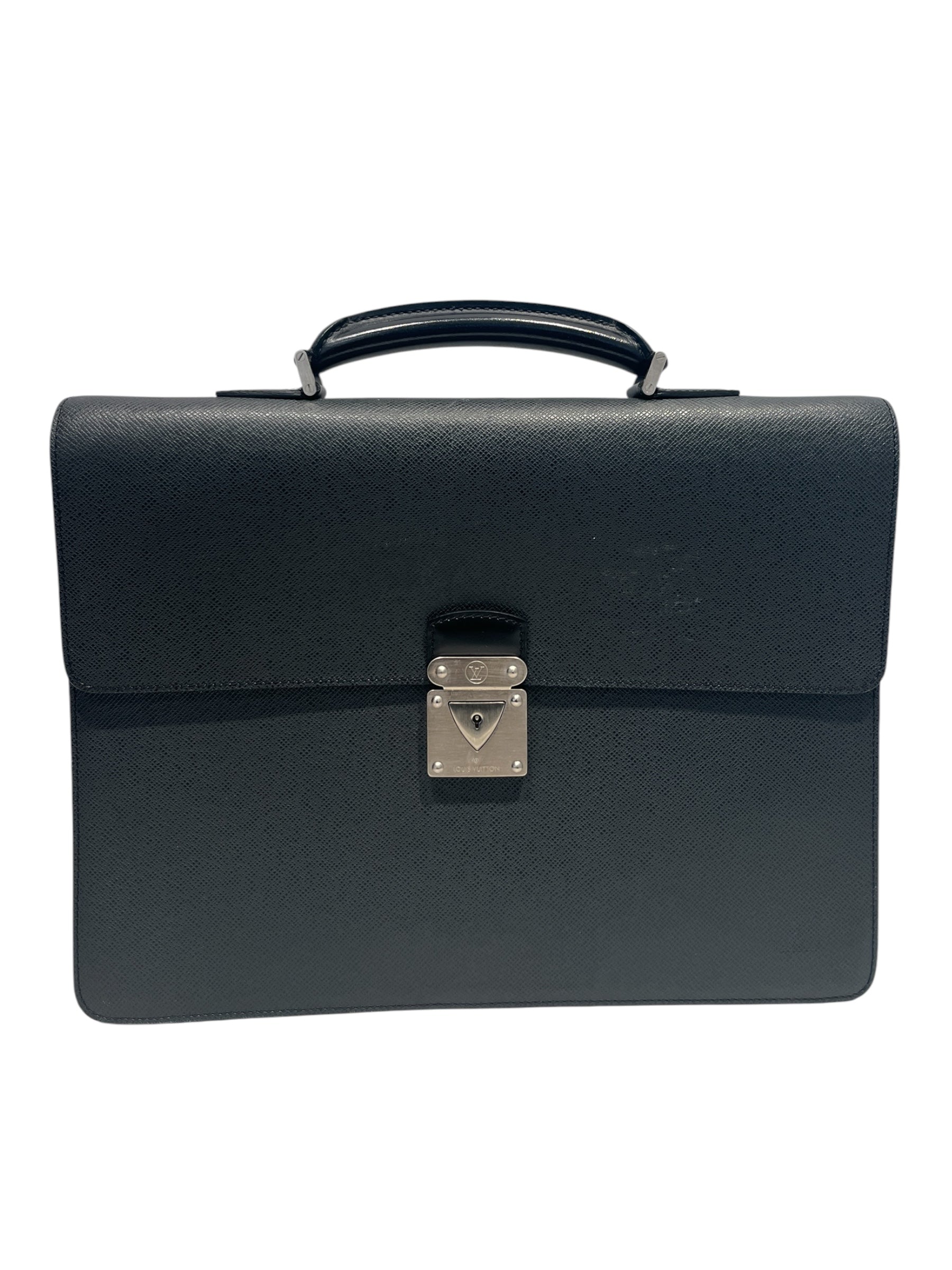 LOUIS VUITTON/Pouch/Leather/GRY/taiga breifcase view 1