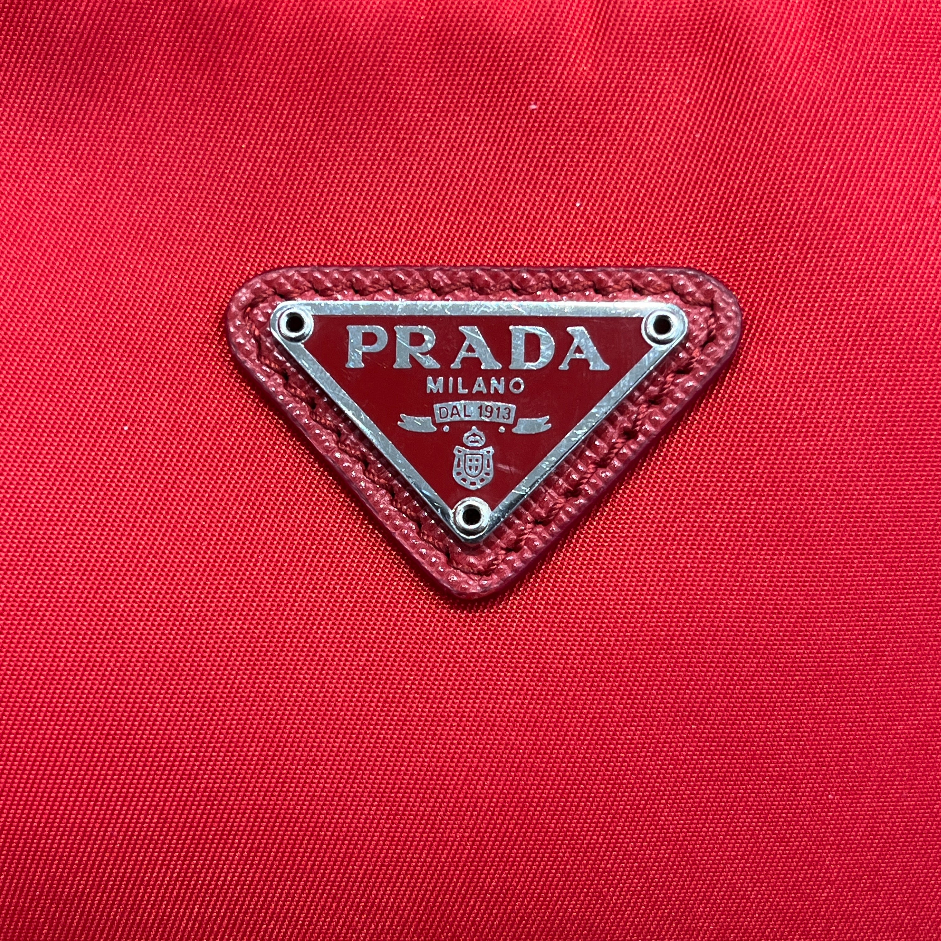 PRADA/Cross Body Bag/Nylon/RED/Nylon Re-Edition 2000 view 3