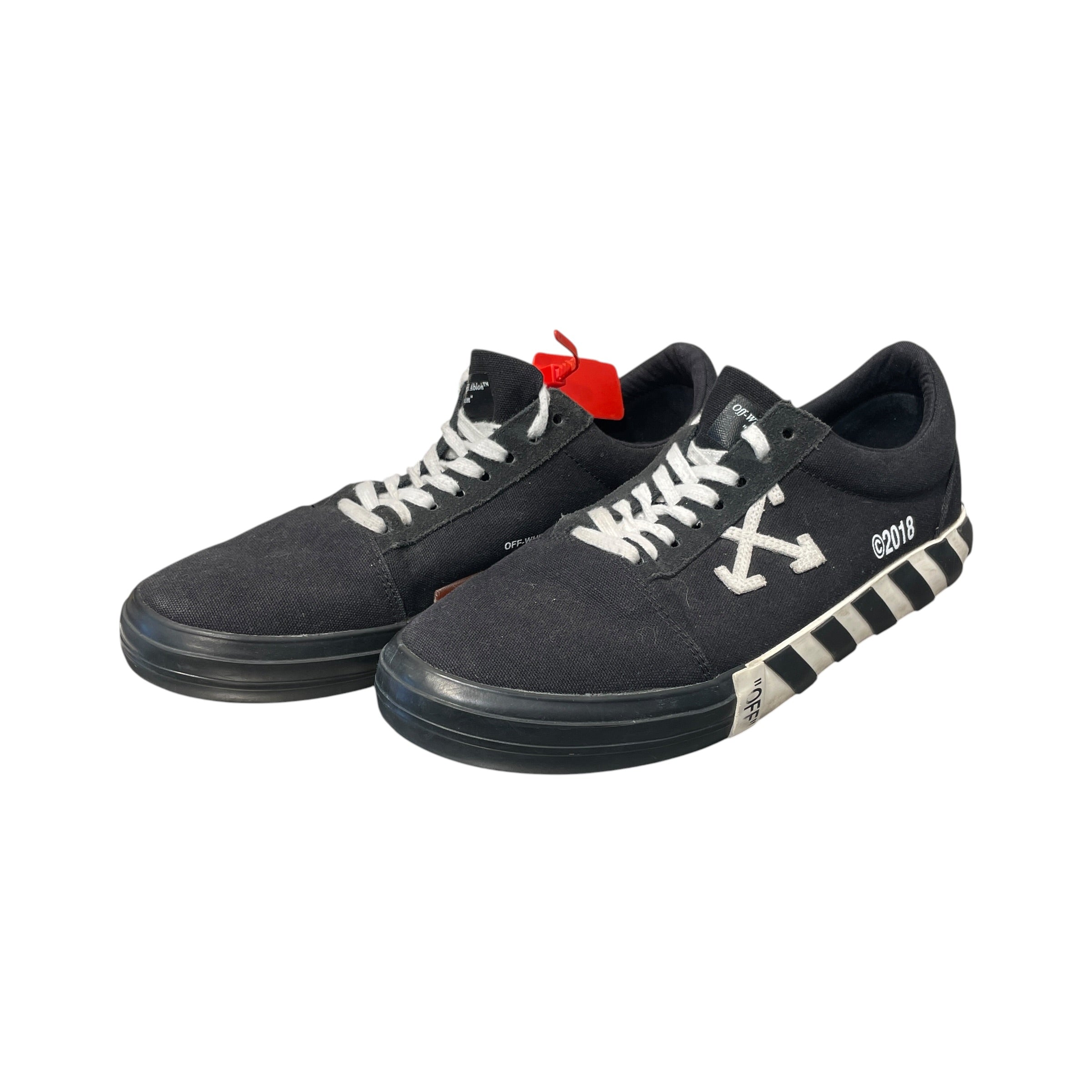 OFF-WHITE/Low-Sneakers/EU 44/Cotton/BLK/Vulcanized Low Top 'Black' view 2