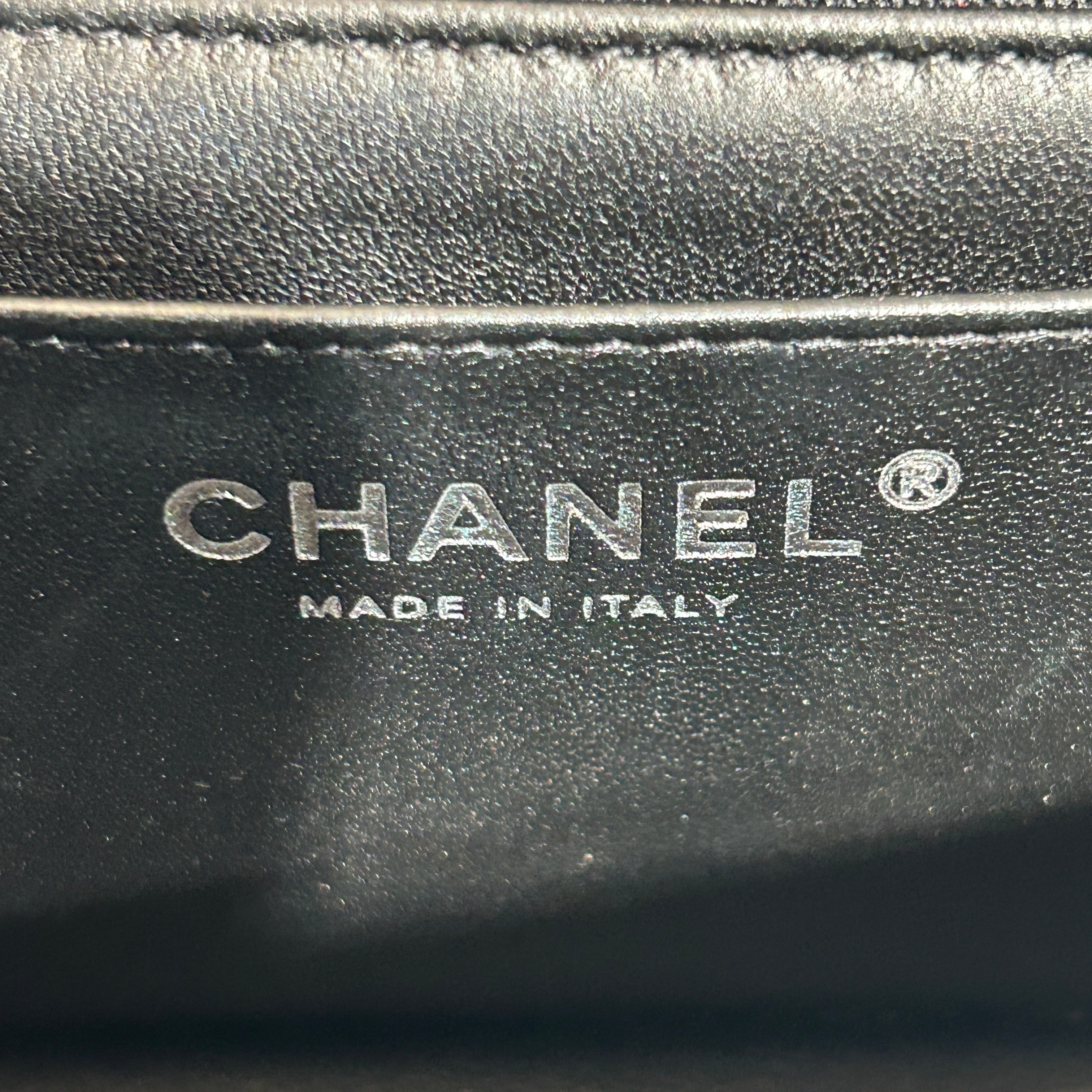 CHANEL/Cross Body Bag/Leather/BLK/mini flap bag view 5