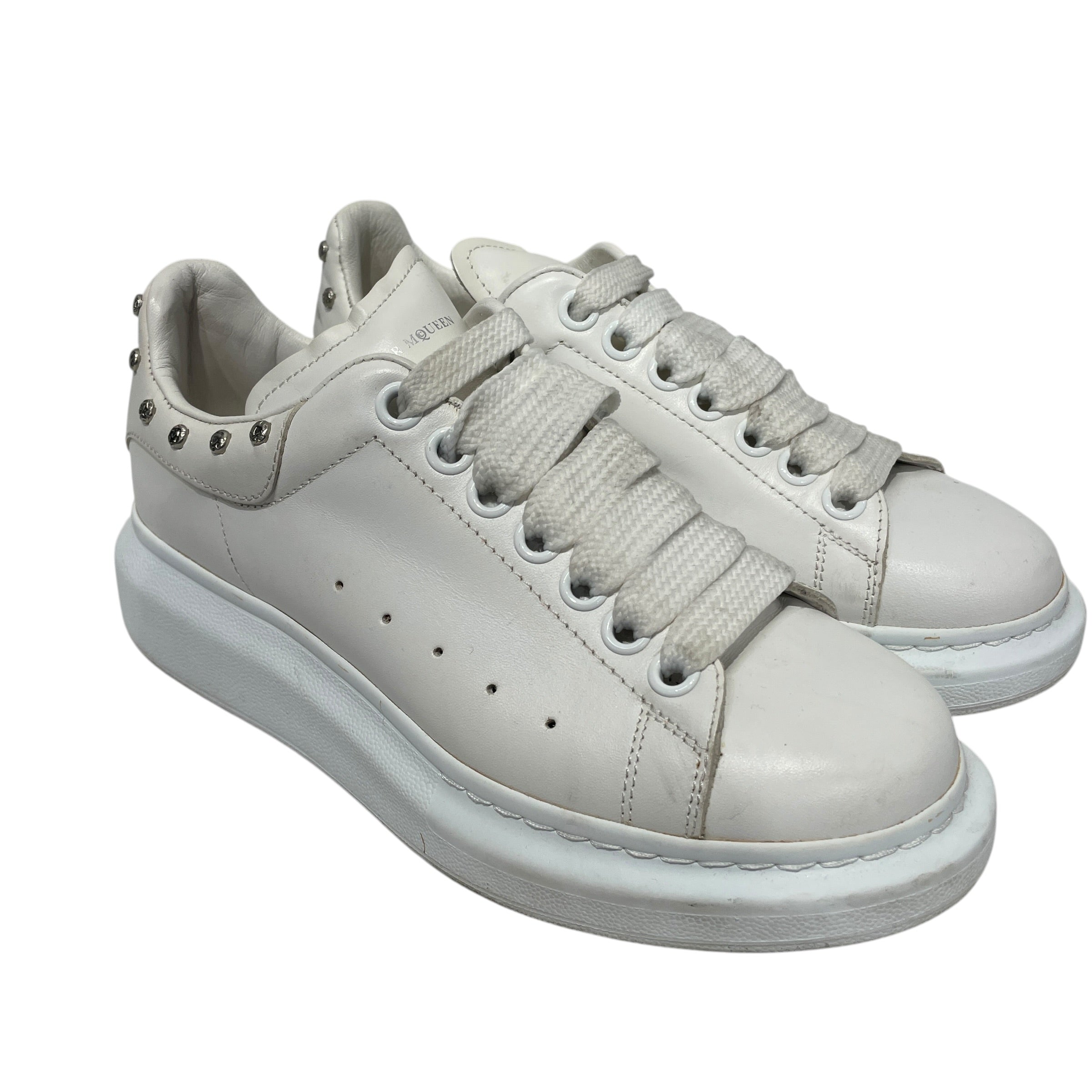 Alexander McQueen/Low-Sneakers/EU 37/Leather/WHT/silver studs on back/lace up view 1