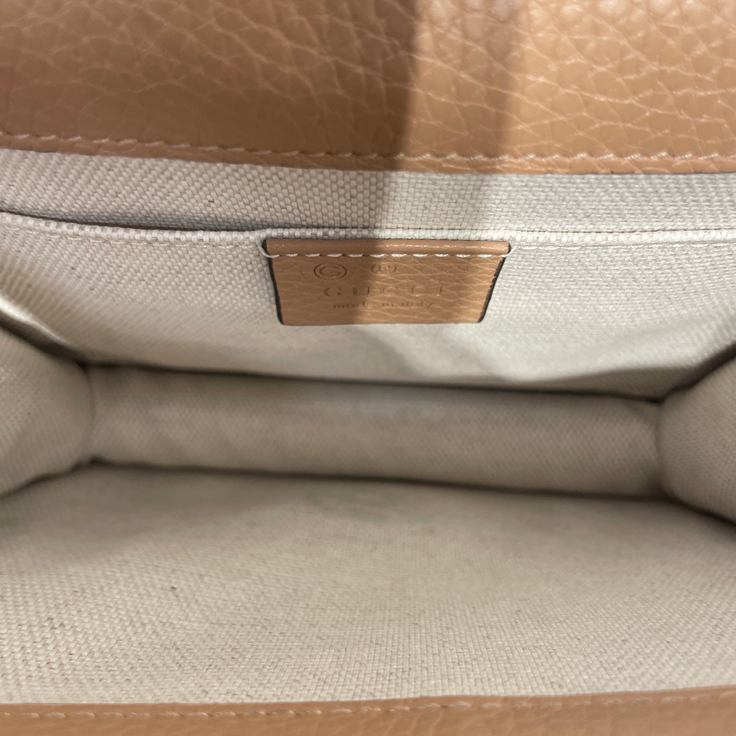 GUCCI/Cross Body Bag/Leather/CRM/MARMONT view 4