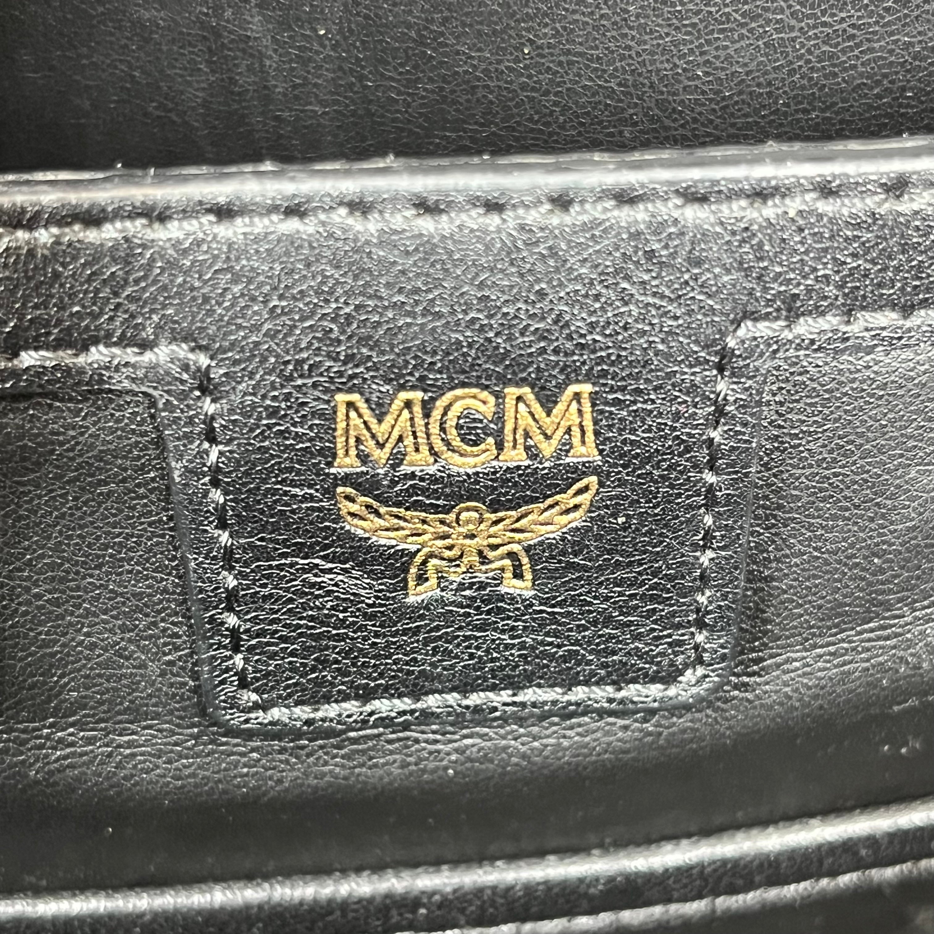 MCM/Backpack/Monogram/RED/Leather Studded view 5
