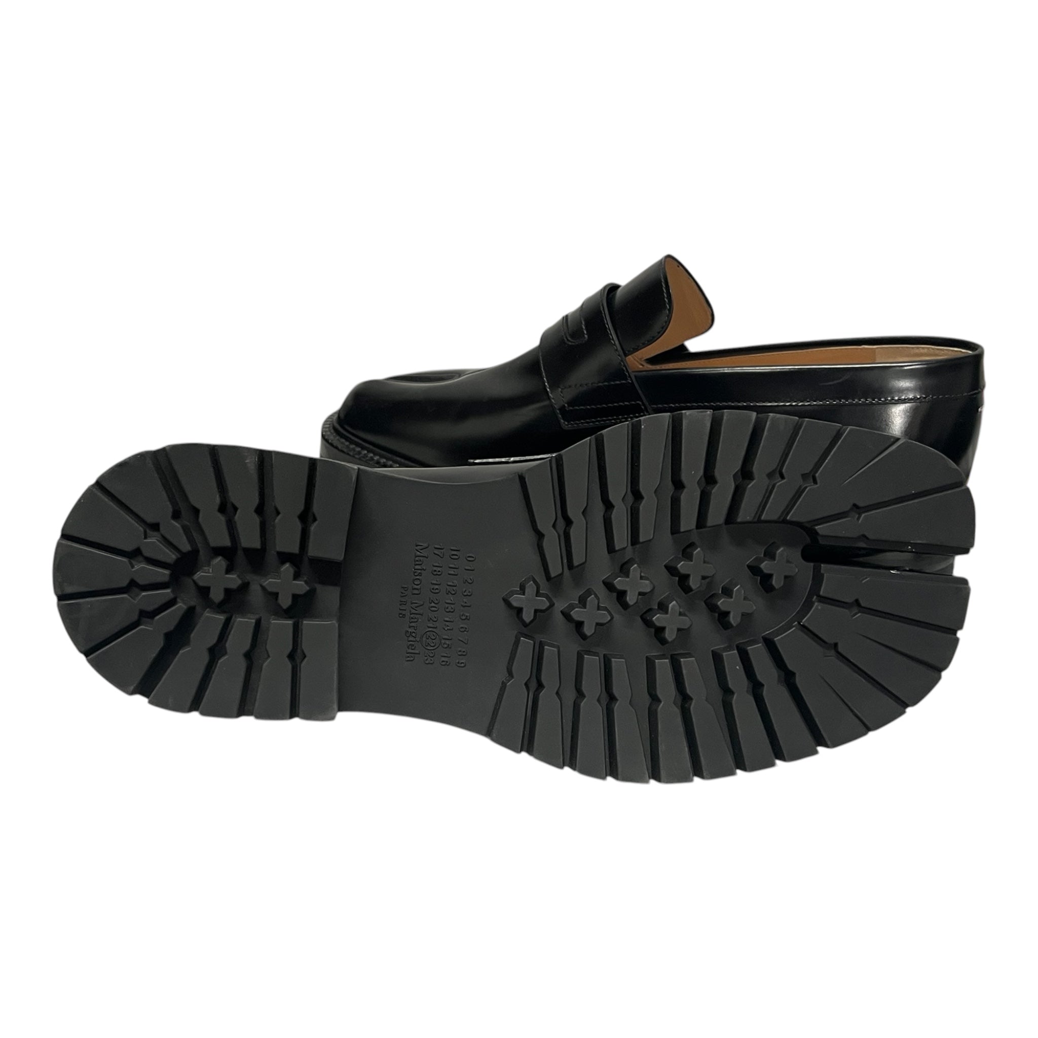Maison Margiela/Loafers/EU 42/Leather/BLK/tabi loafer lug sole view 3