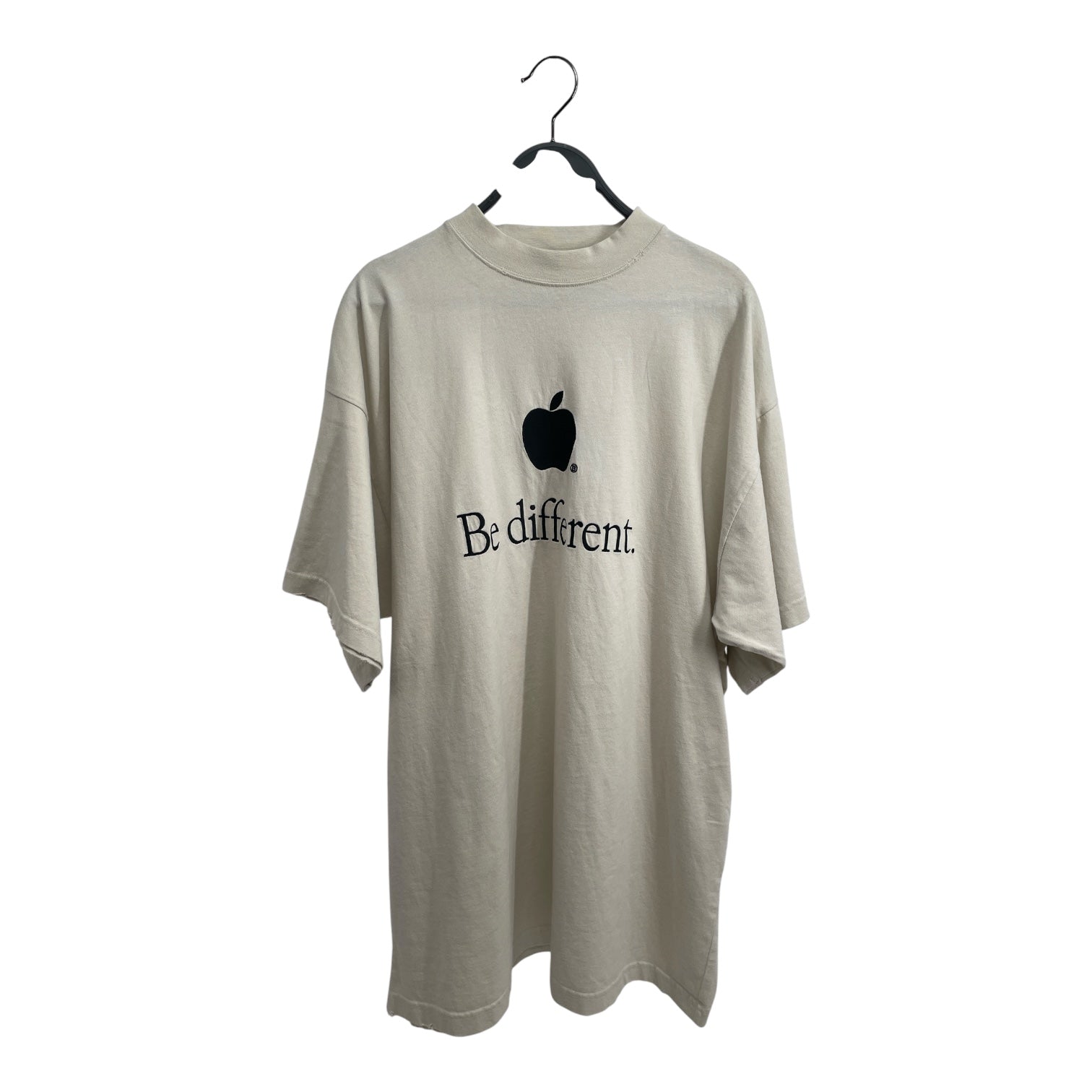 BALENCIAGA/T-Shirt/1/Cotton/CRM/BE DIFFERENT TEE view 1