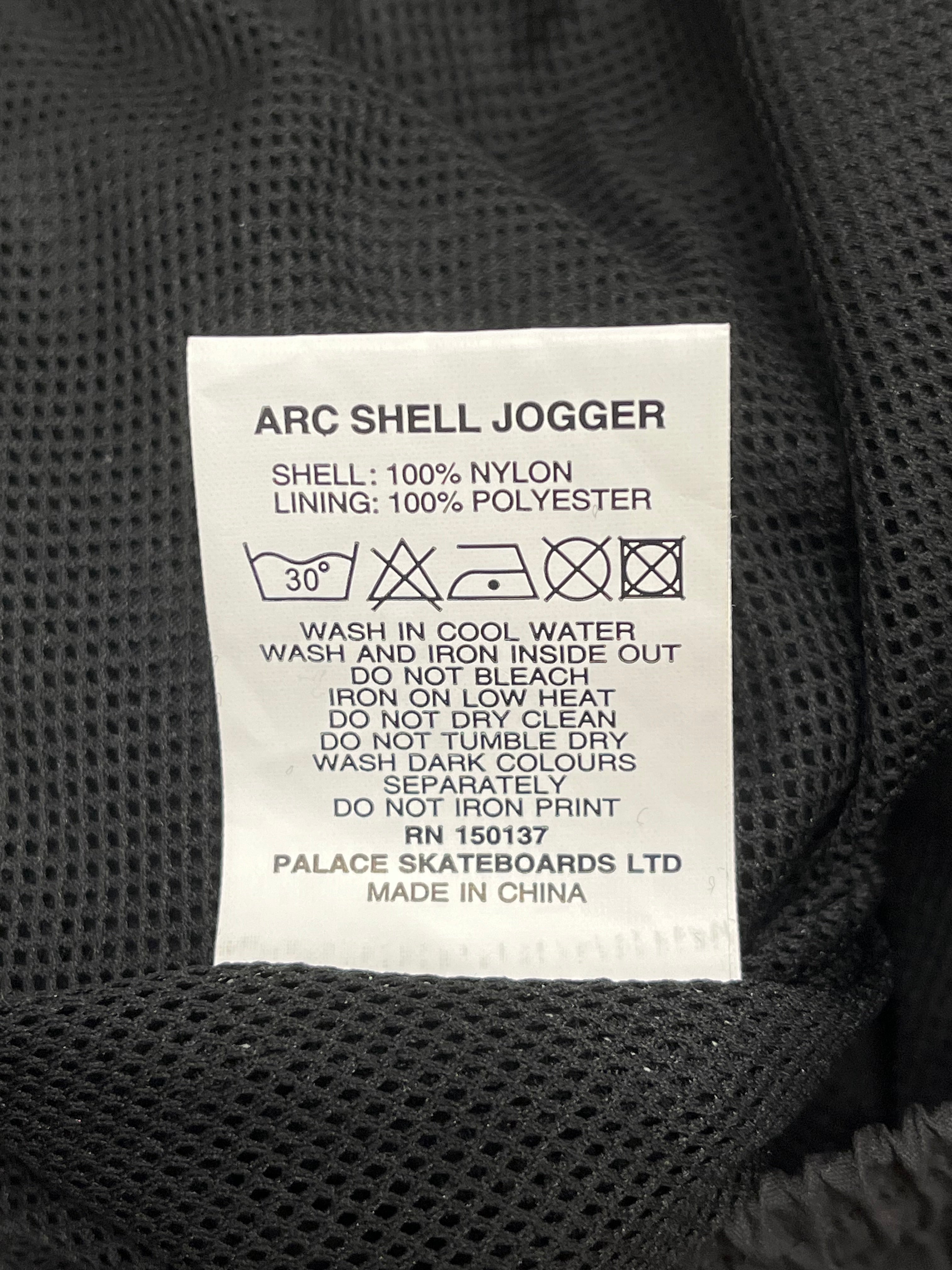 PALACE/Pants/S/Nylon/BLK/arc shell joggers view 4