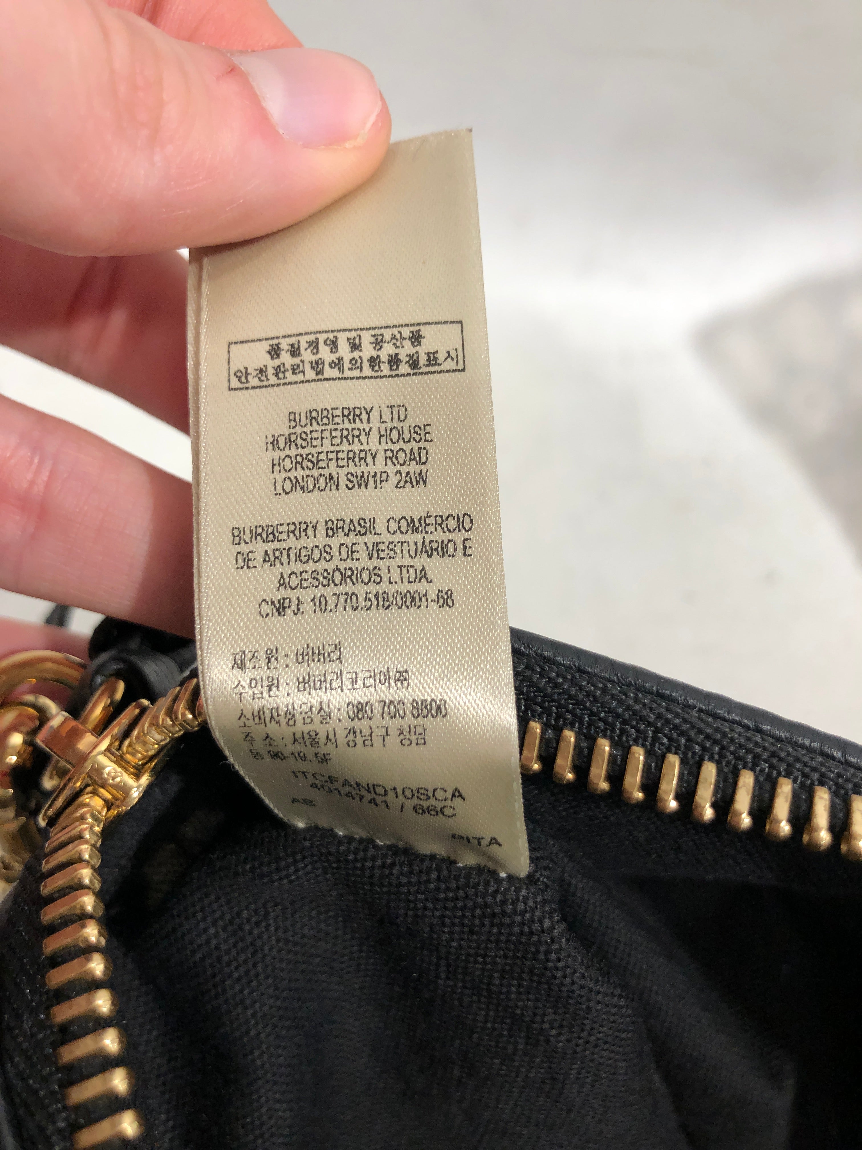 BURBERRY/Bag/Leather/BLK/plaid-lined Abingdon view 8