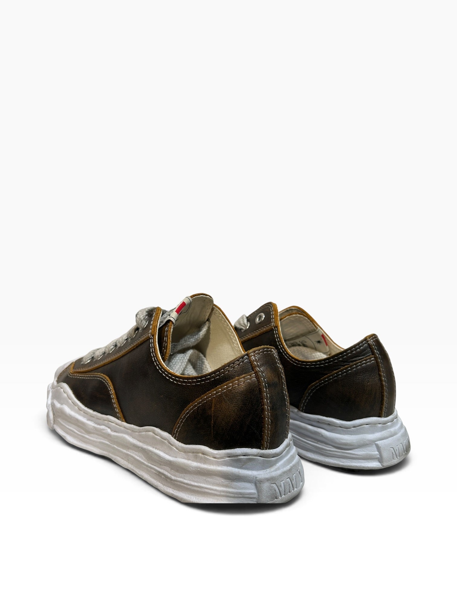 MIHARA YASUHIRO/Low-Sneakers/EU 45/Leather/BRW/distressed look view 2