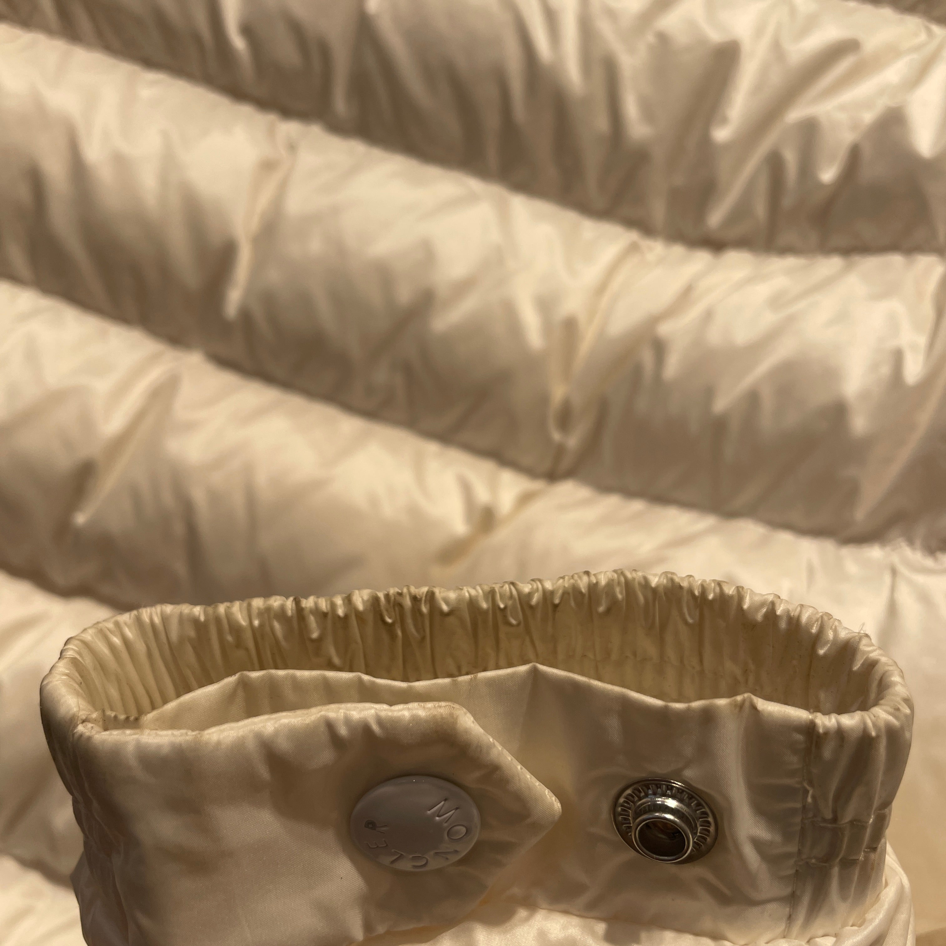 MONCLER/Coat/4/Polyester/WHT/ view 4